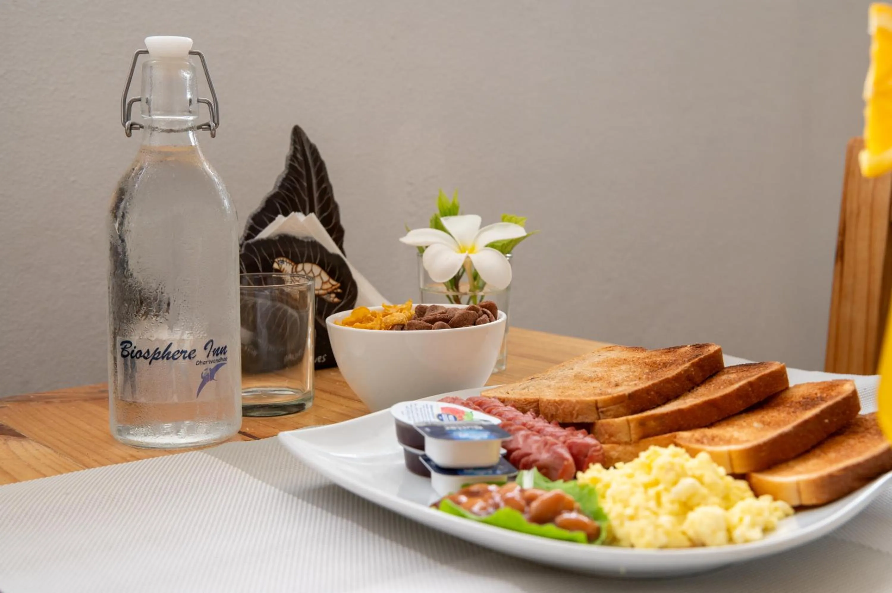 Continental breakfast in Biosphere Inn