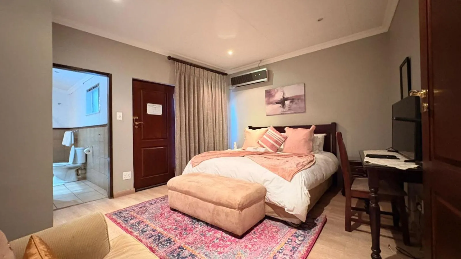 Bed in St Peter's Boutique Guesthouse