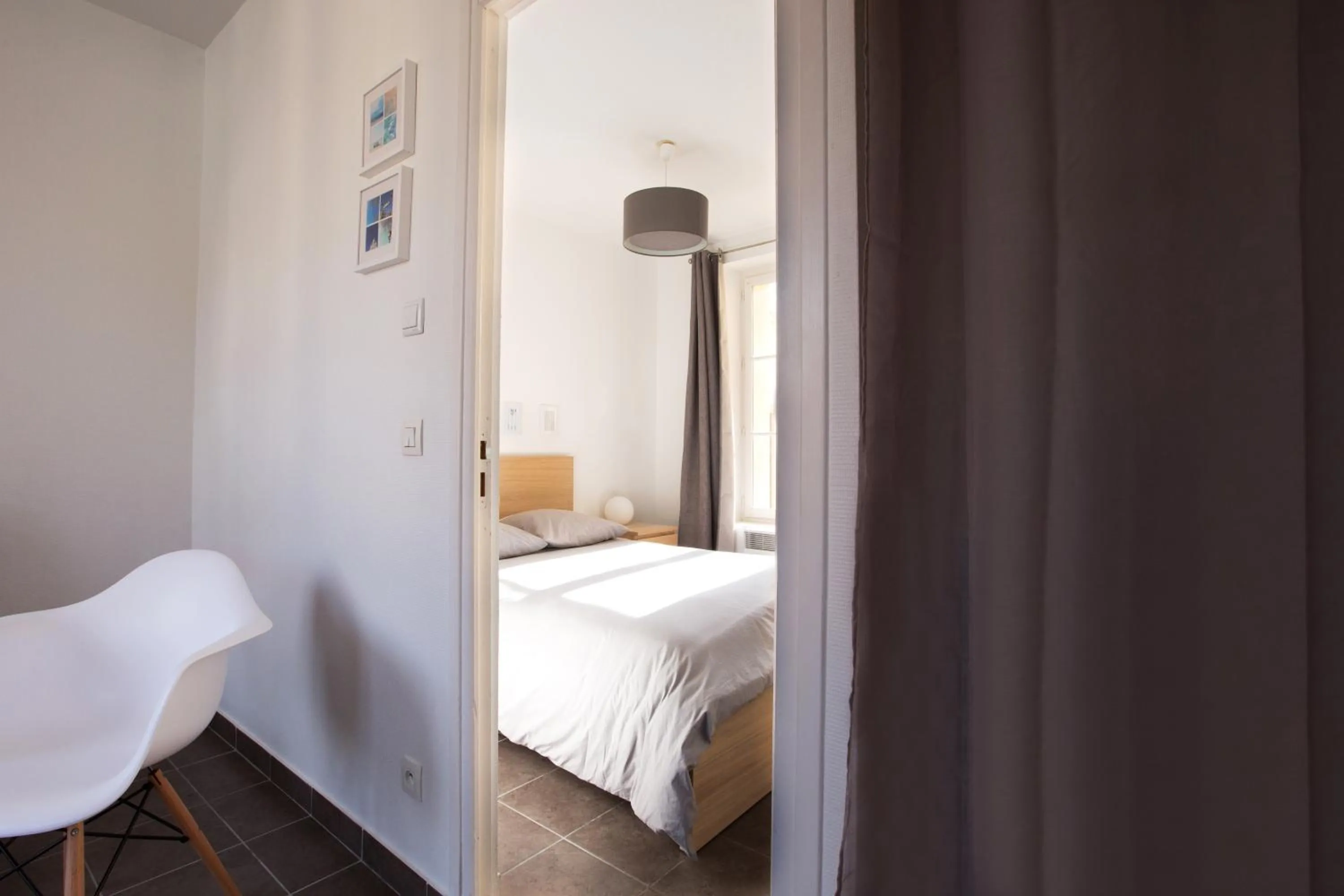 Decorative detail in Apart By Jo