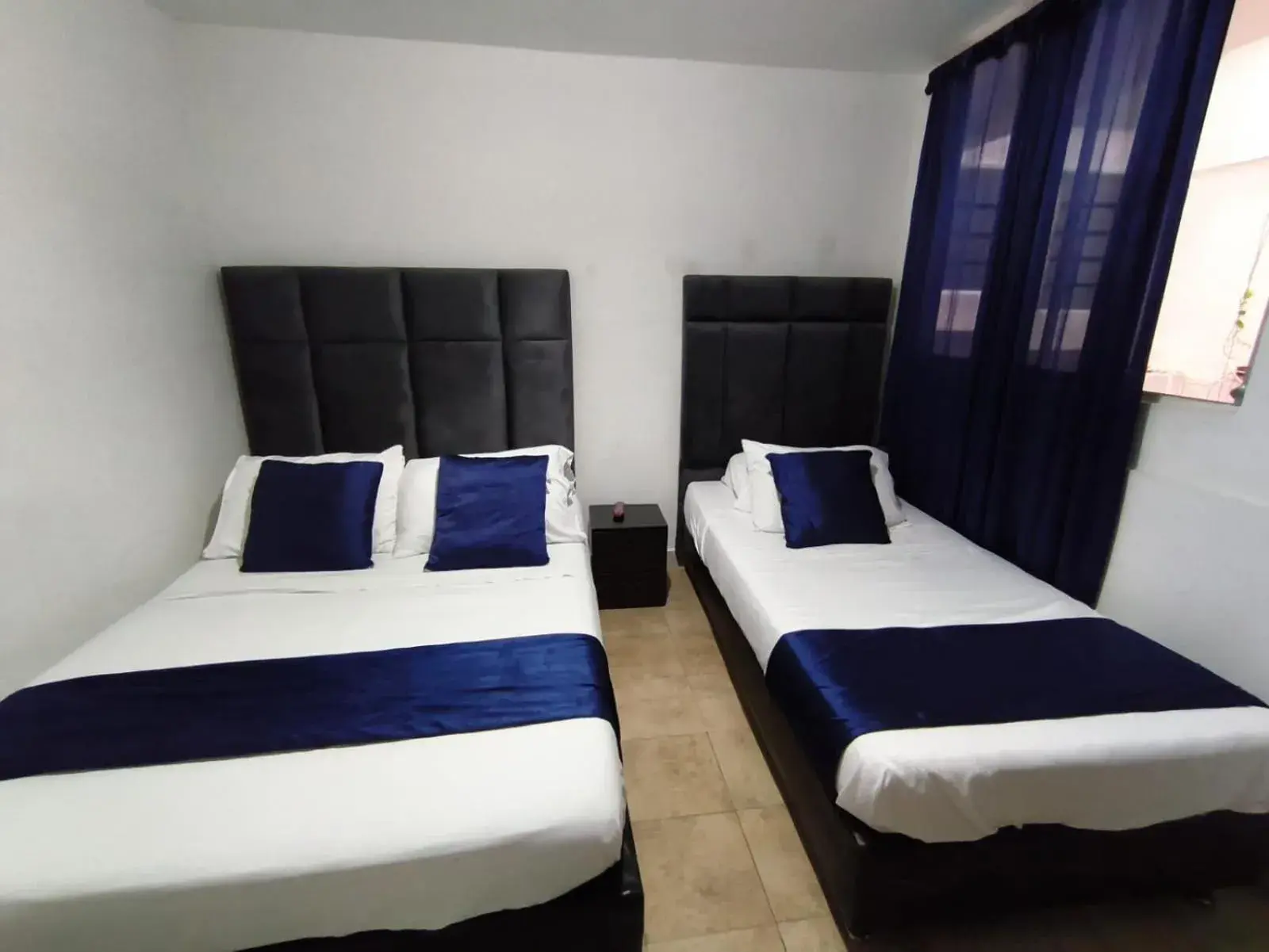 Twin Room in Hotel Konfort Inn Twin Room in Hotel Konfort Inn