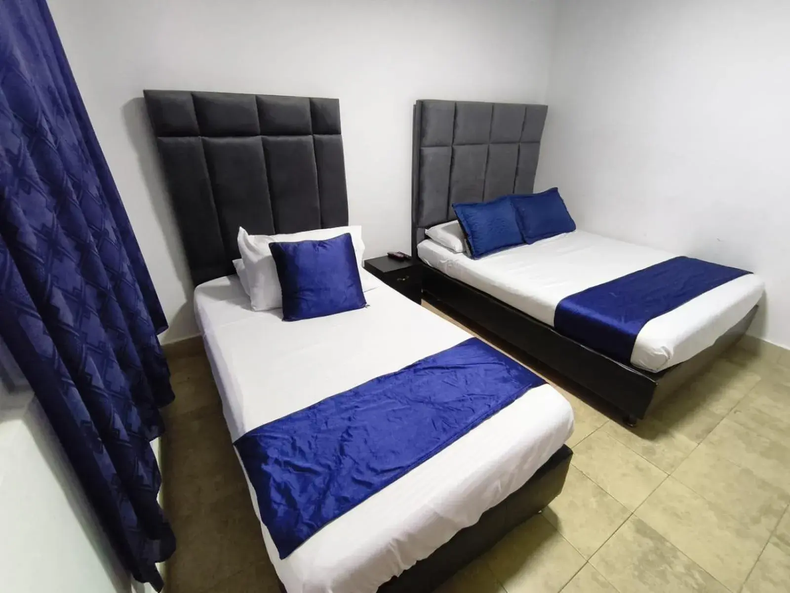 Twin Room in Hotel Konfort Inn Twin Room in Hotel Konfort Inn