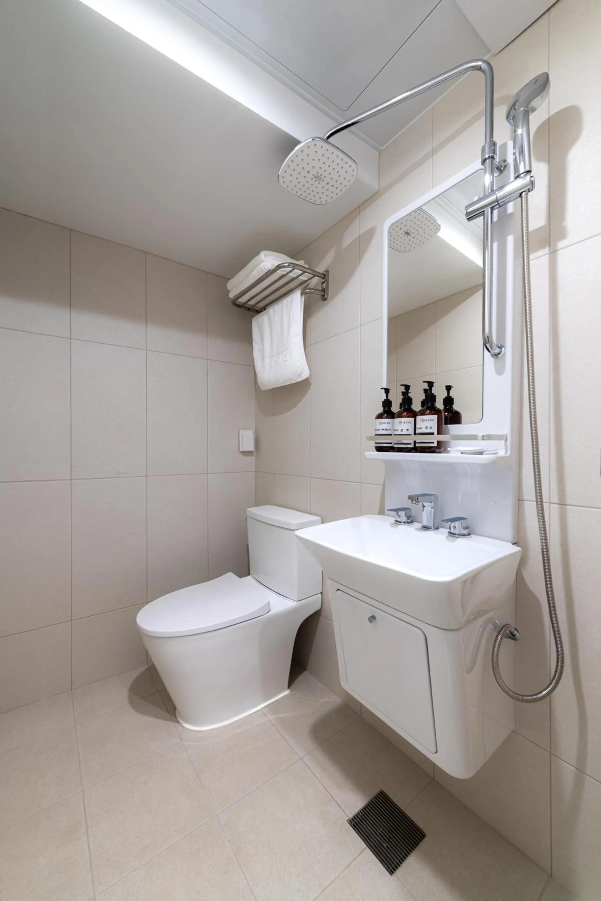 Toilet in Hi Stay Jongno