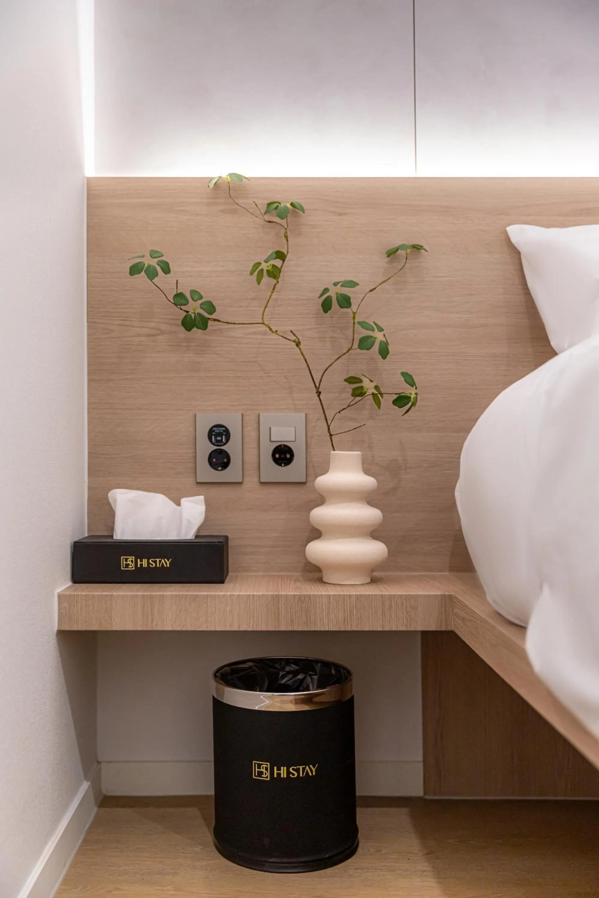 Photo of the whole room, Bed in Hi Stay Jongno