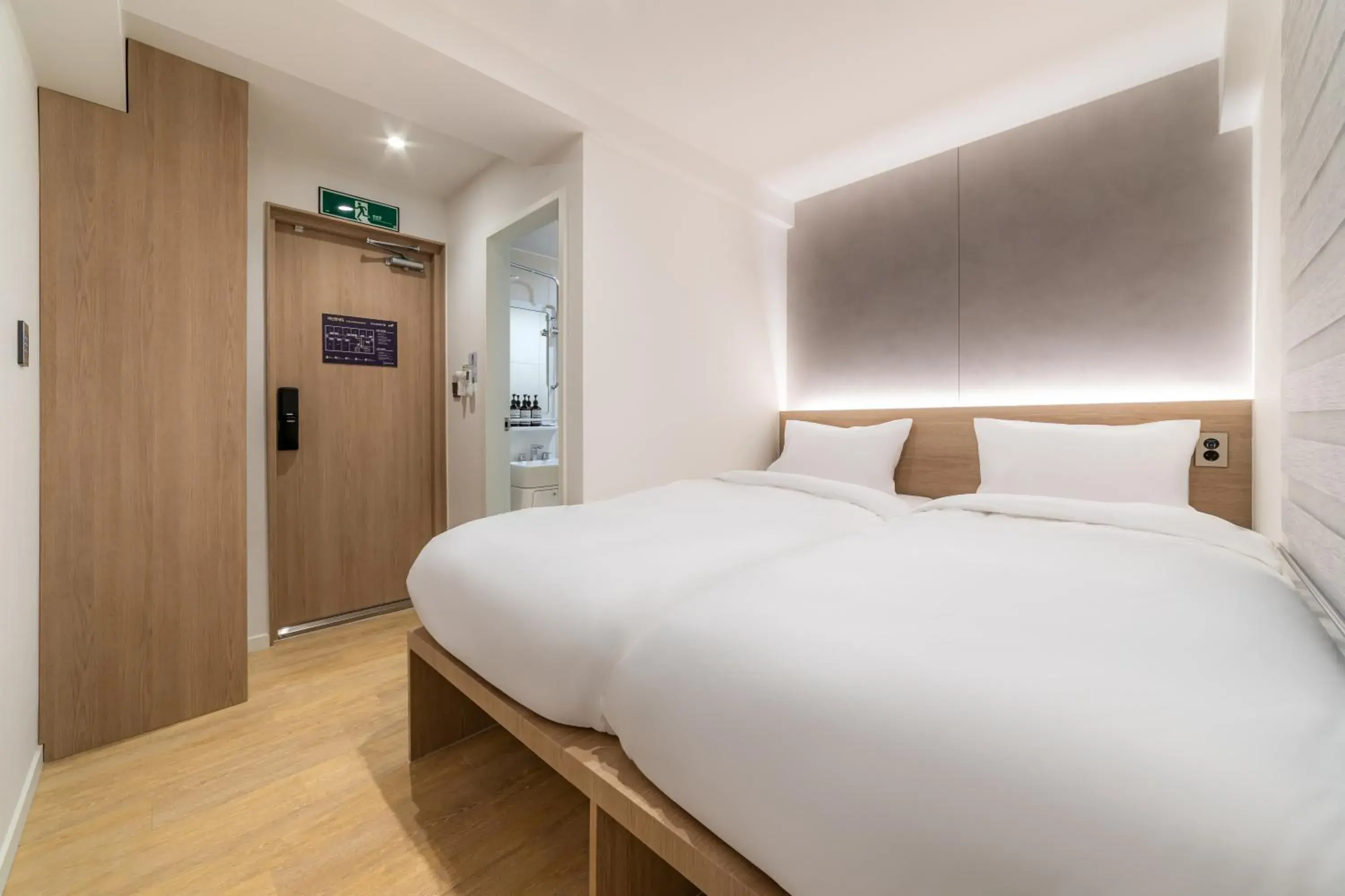 Superior Twin Room in Hi Stay Jongno Superior Twin Room in Hi Stay Jongno