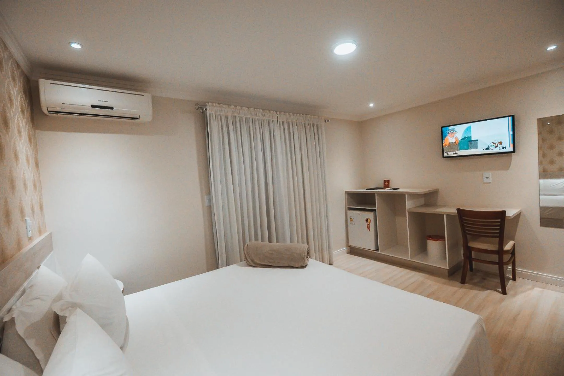 Bedroom, Bed in Hotel Rouxinol