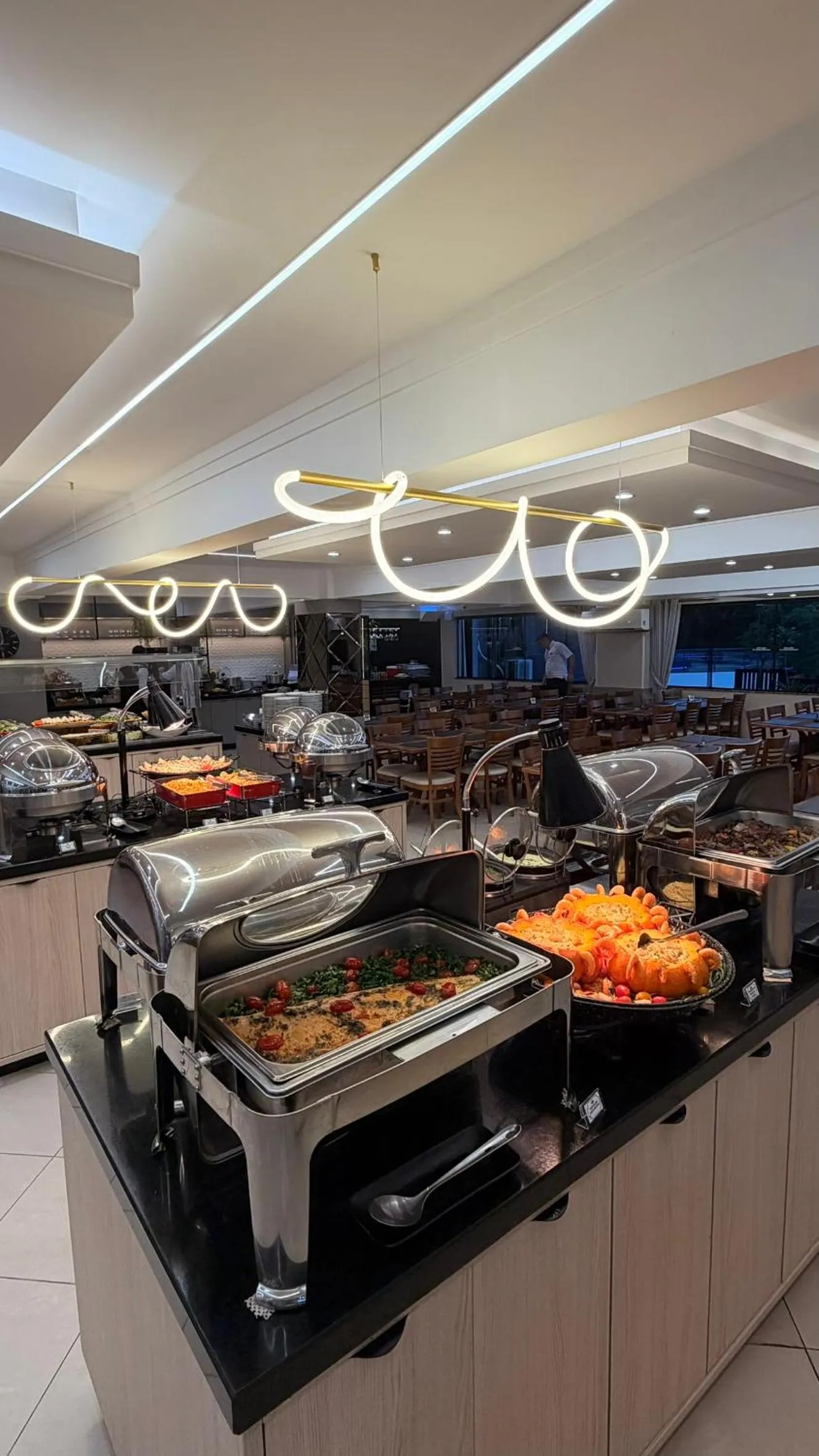 Restaurant/places to eat in Hotel Rouxinol