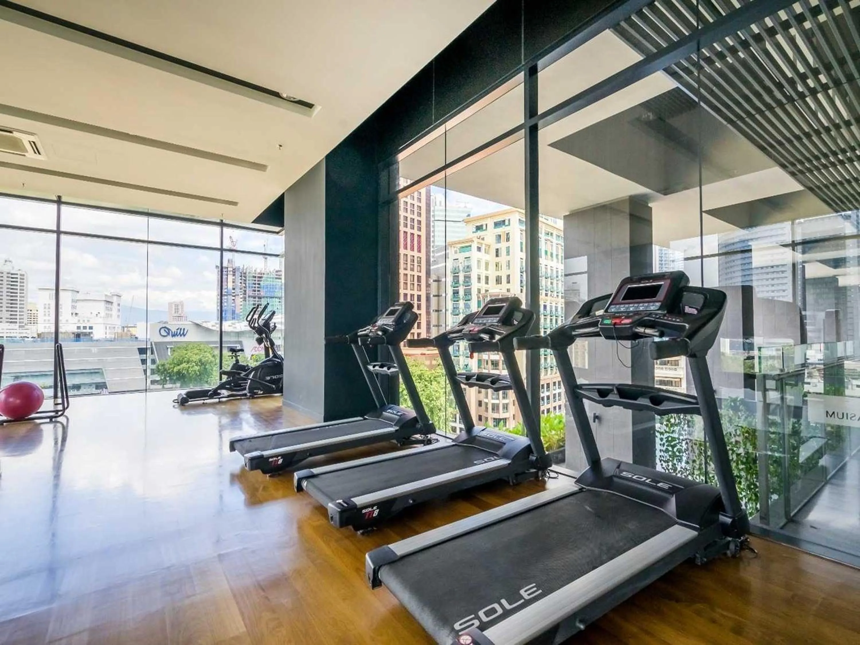 Fitness centre/facilities in Leo Guesthouse at Anggun Residence Suite