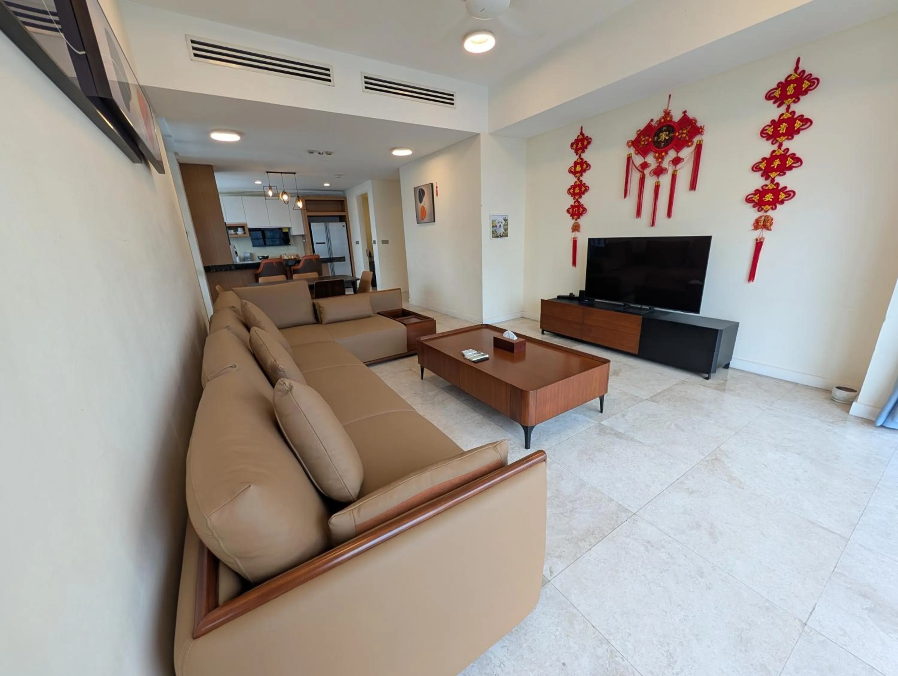 Seating area in Leo Guesthouse at Anggun Residence Suite