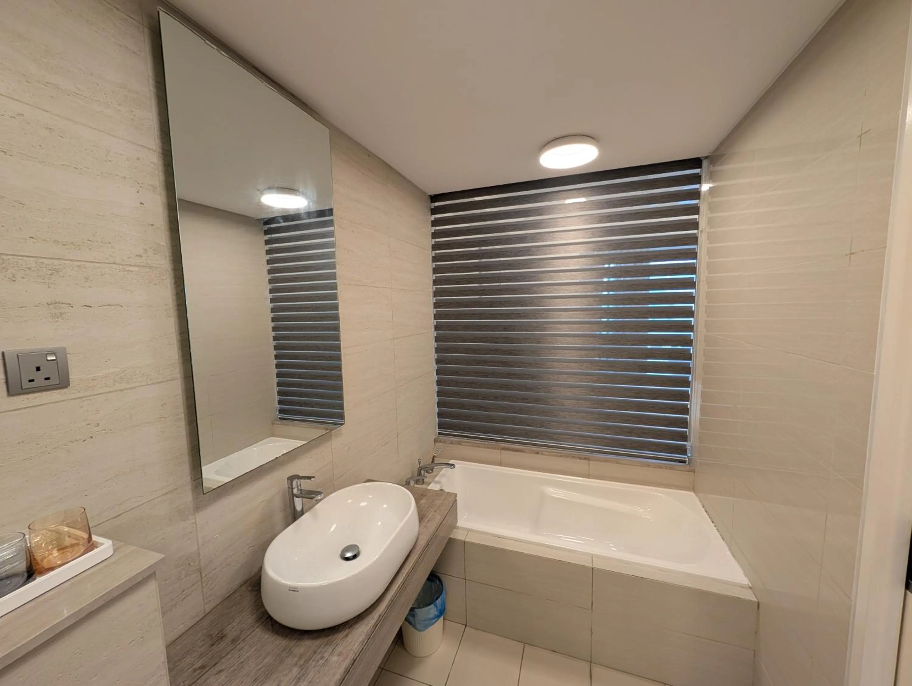 Bathroom in Leo Guesthouse at Anggun Residence Suite