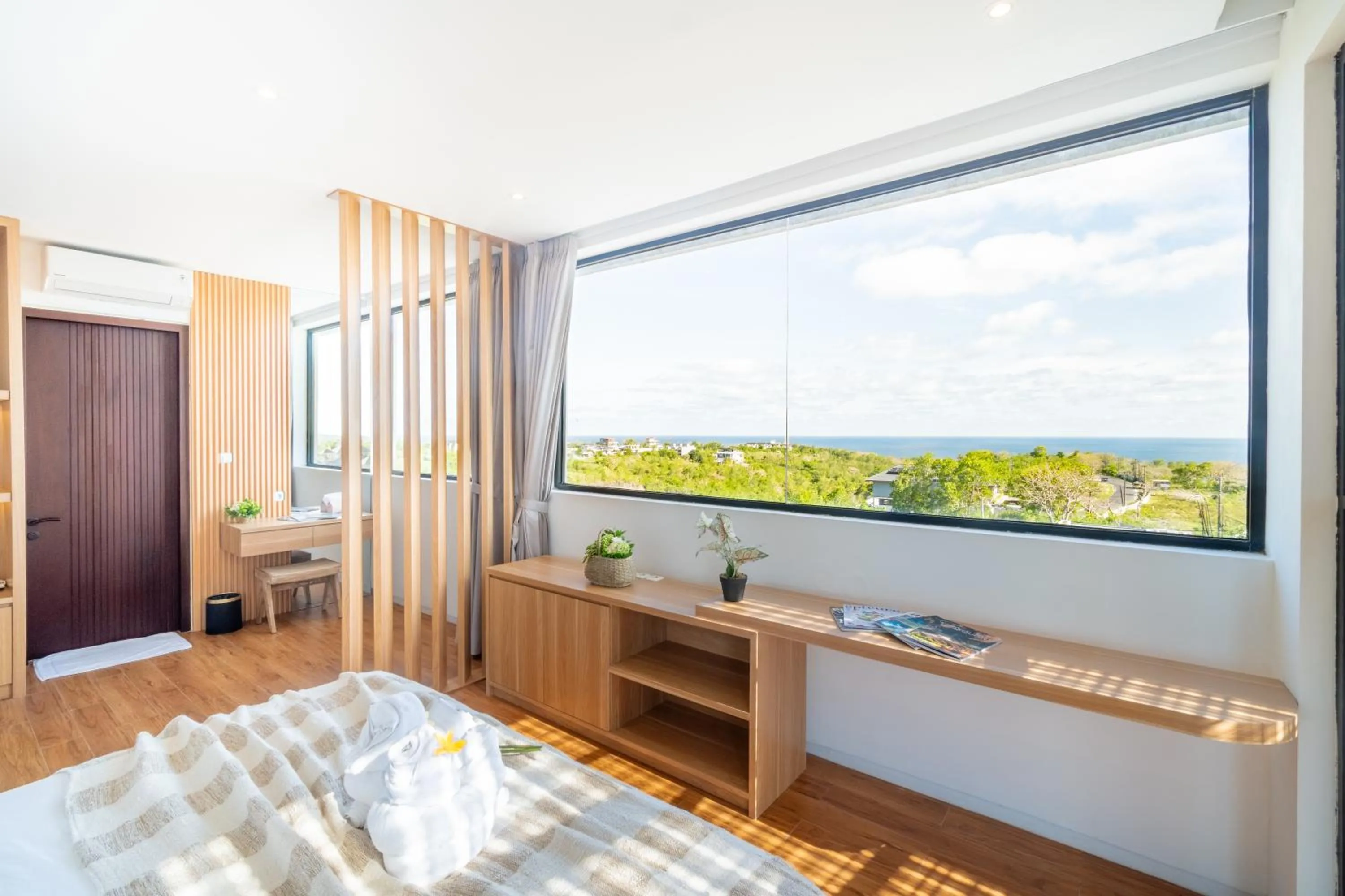 Bed in Villa Cliffo by Premier Hospitality Asia