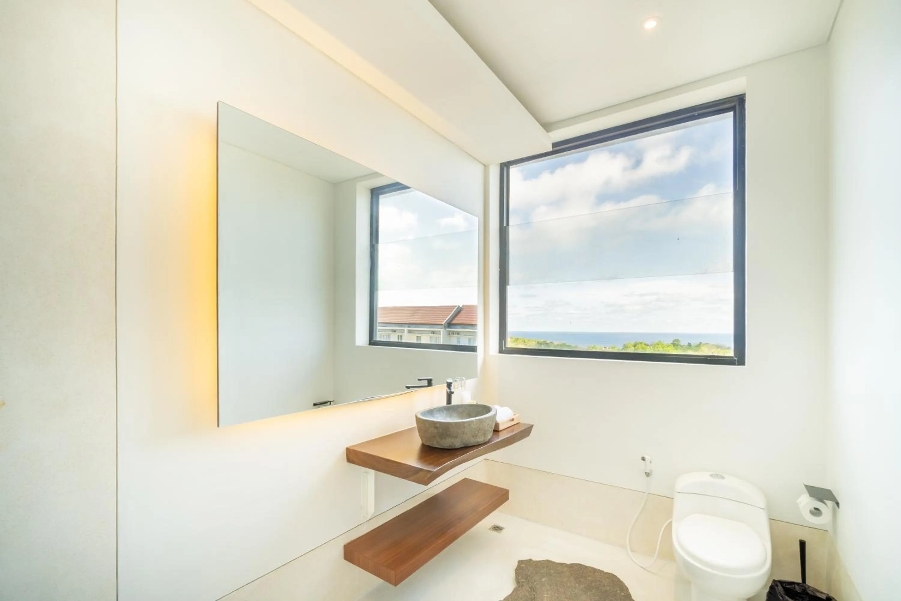 Toilet in Villa Cliffo by Premier Hospitality Asia