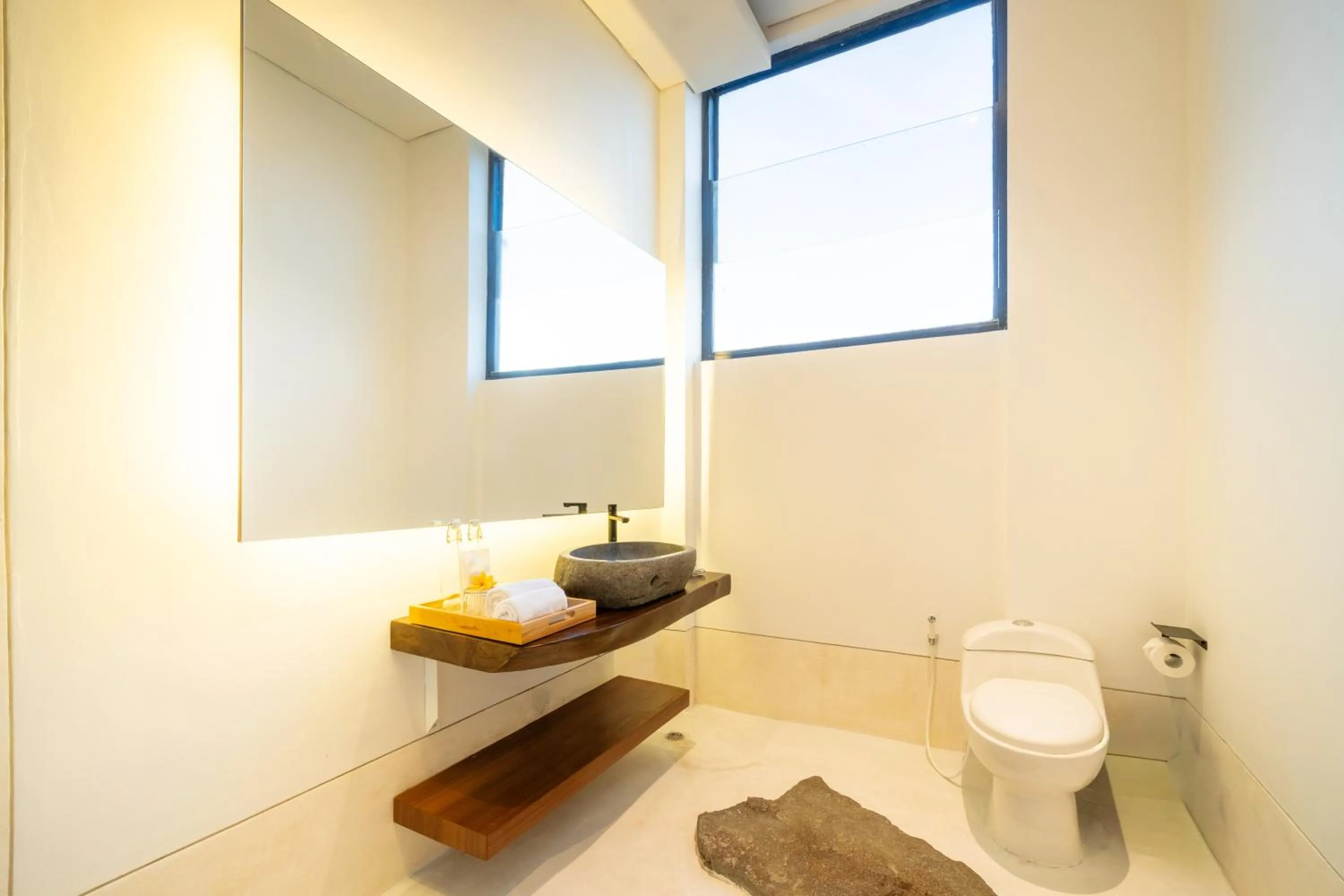 Toilet in Villa Cliffo by Premier Hospitality Asia