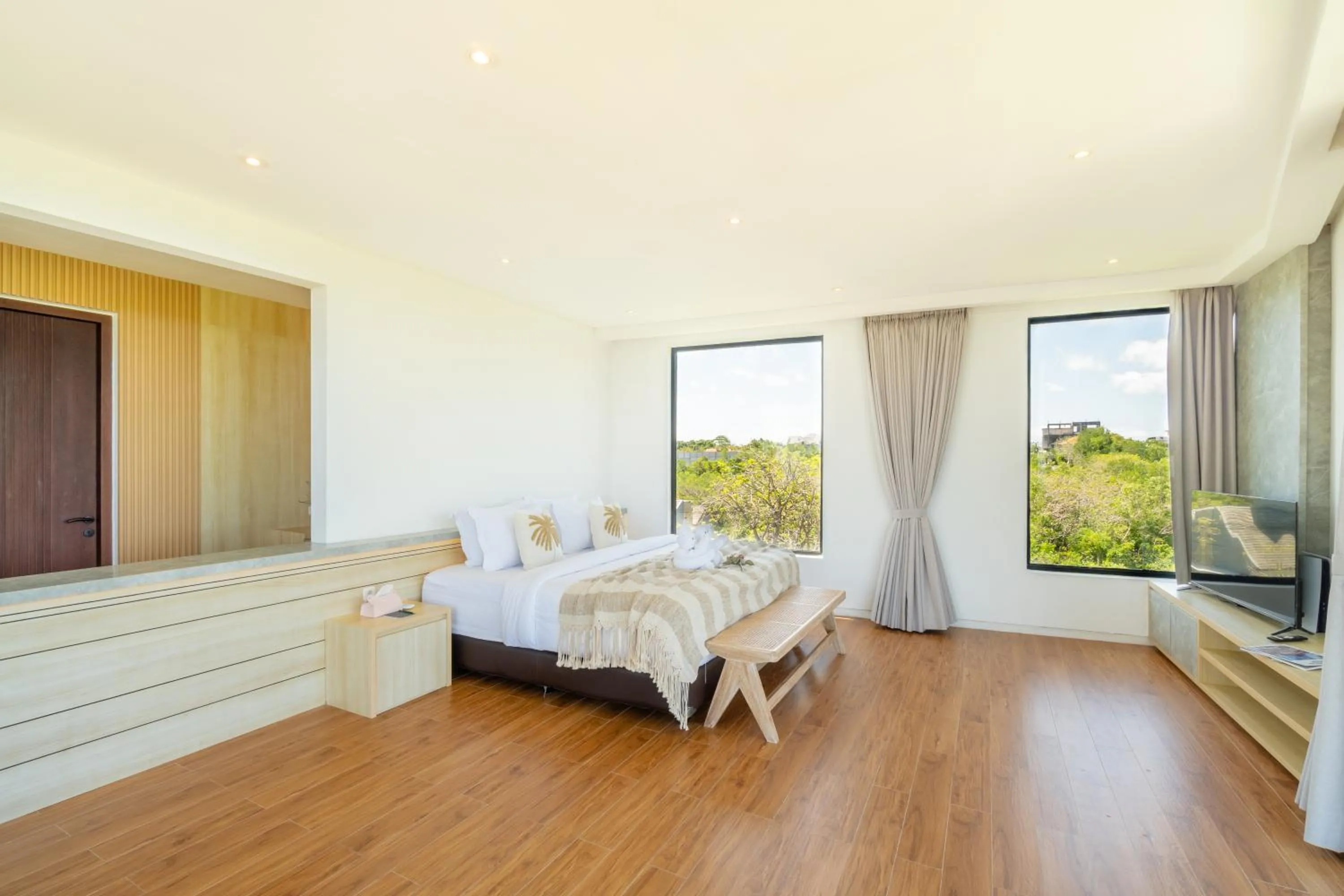 Bed in Villa Cliffo by Premier Hospitality Asia