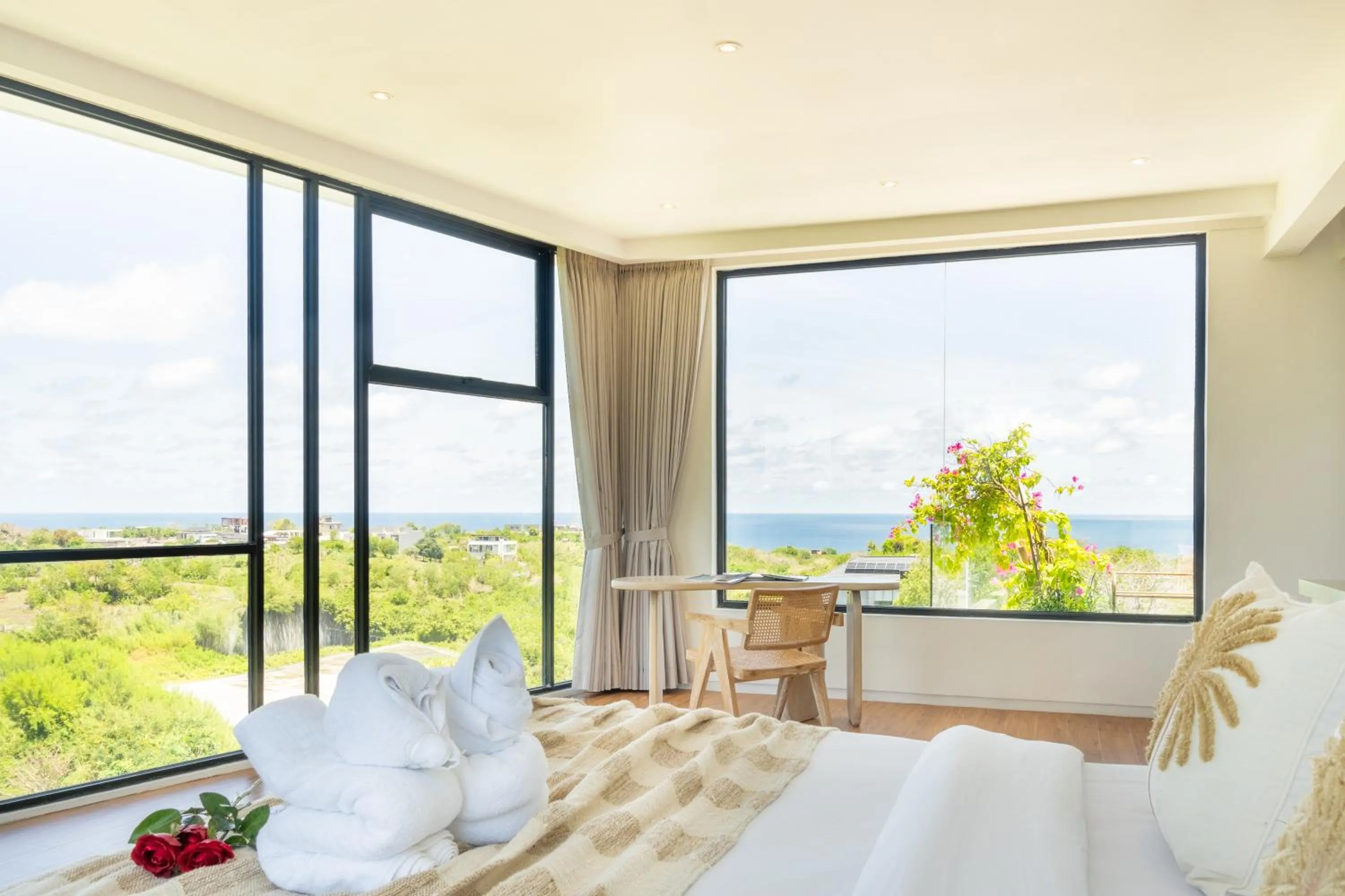 Bed in Villa Cliffo by Premier Hospitality Asia