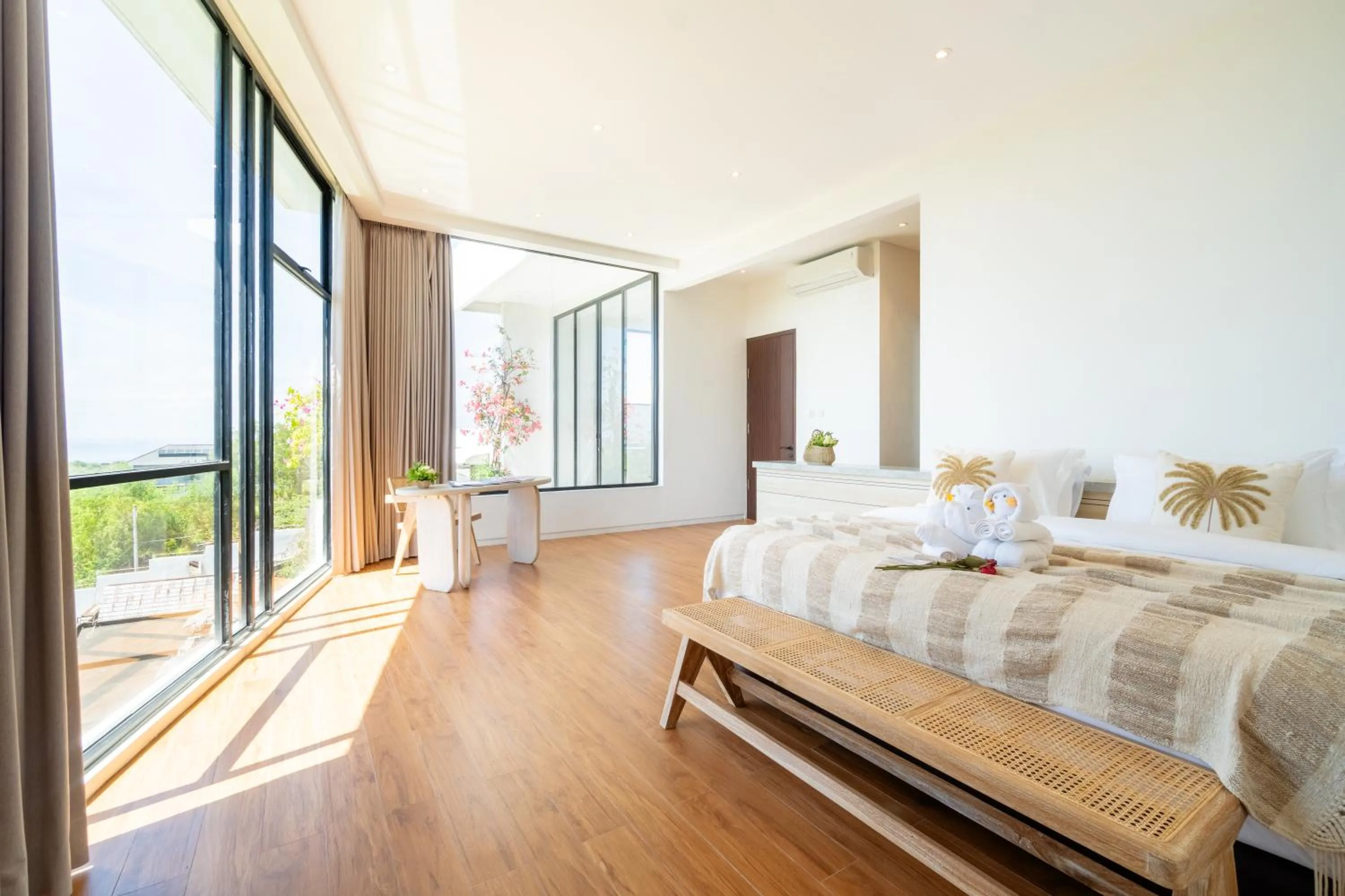 Bedroom, Bed in Villa Cliffo by Premier Hospitality Asia