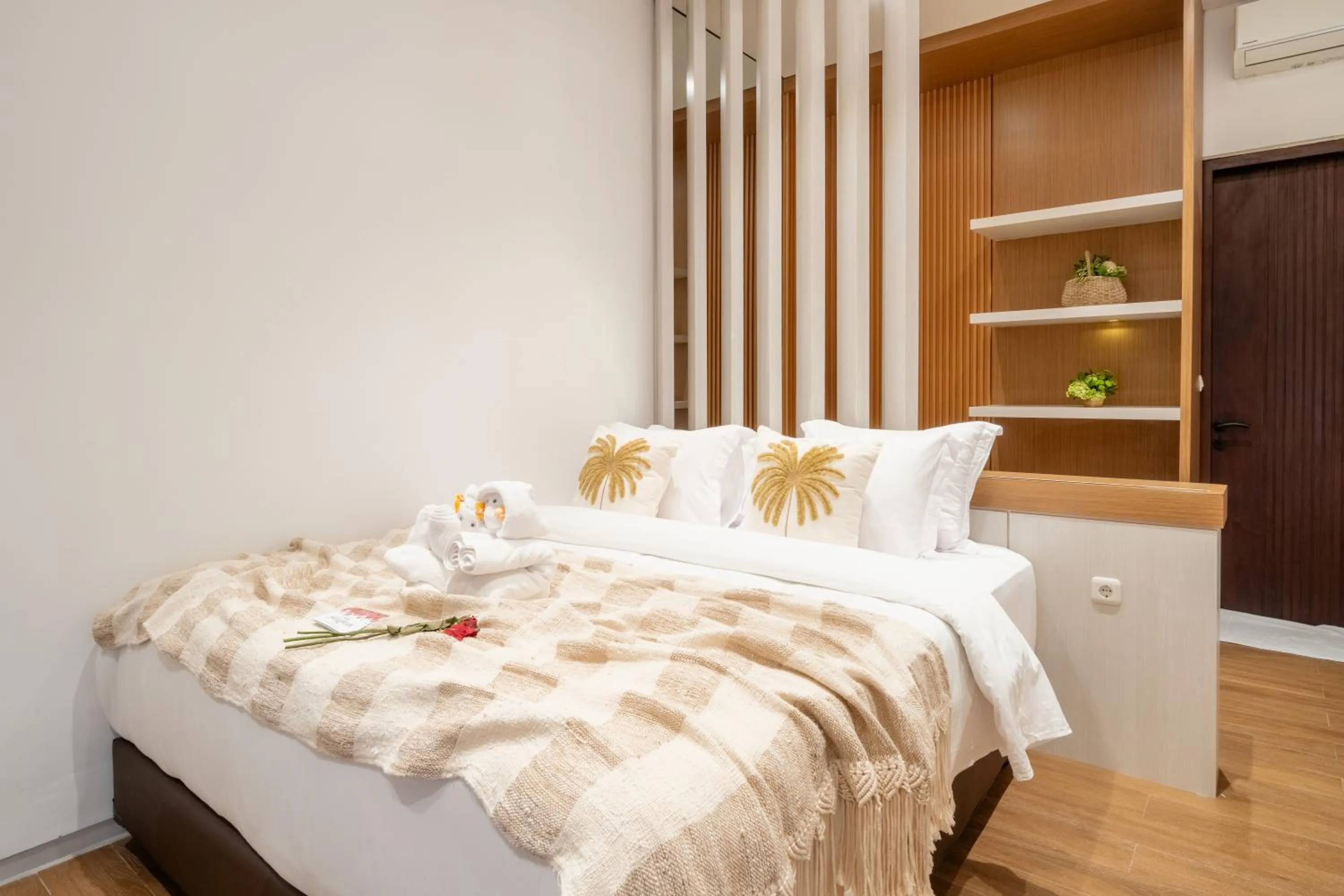Bed in Villa Cliffo by Premier Hospitality Asia