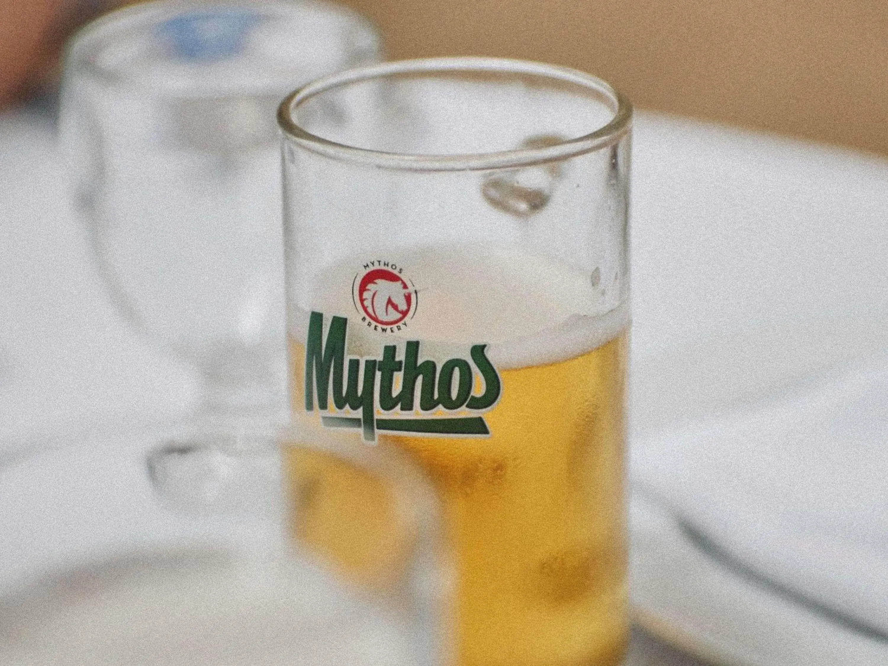 Lounge or bar in Hyde Perth Lounge or bar in Hyde Perth