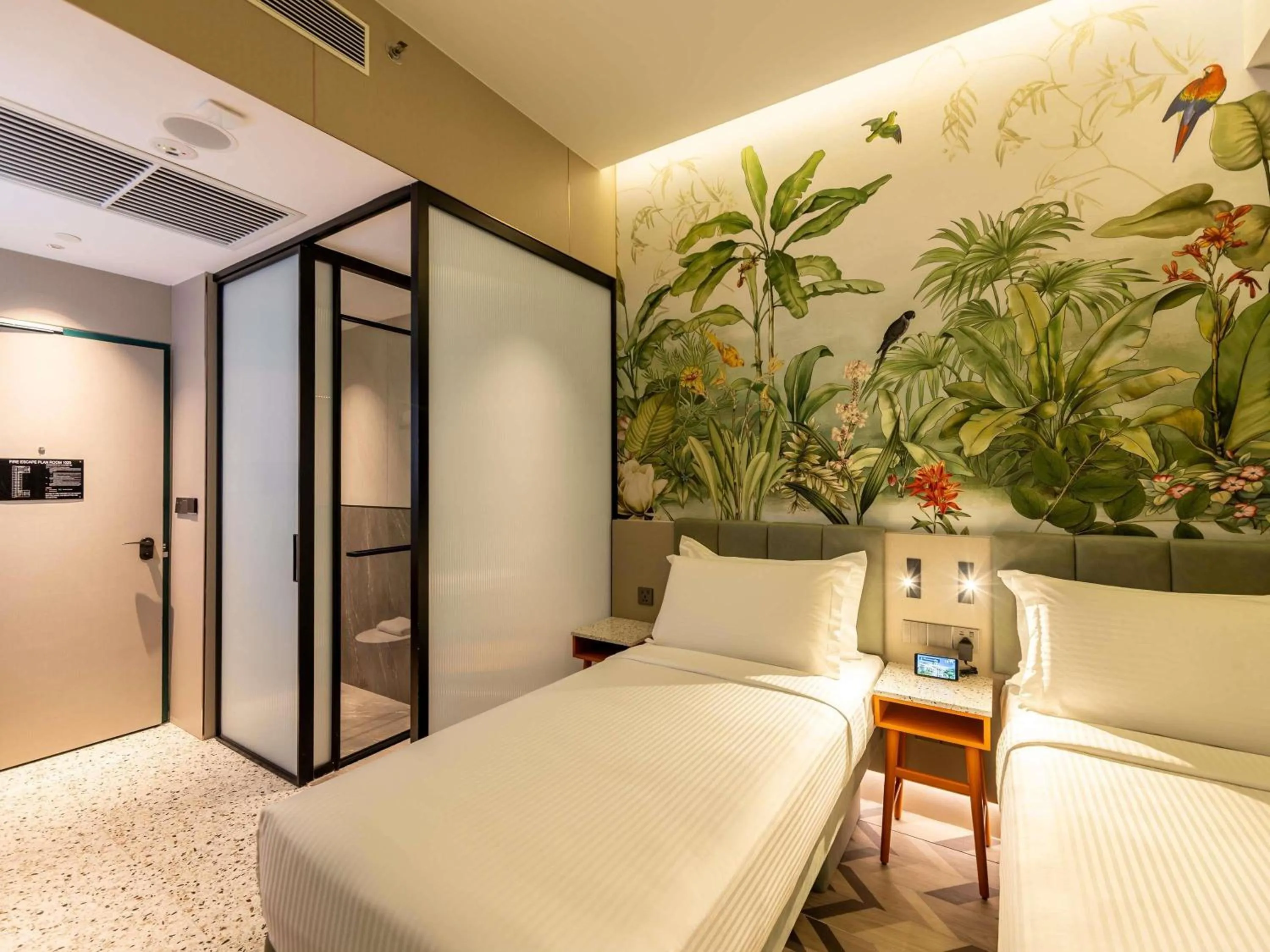 Bedroom in Hotel Waterloo Singapore - Handwritten Collection