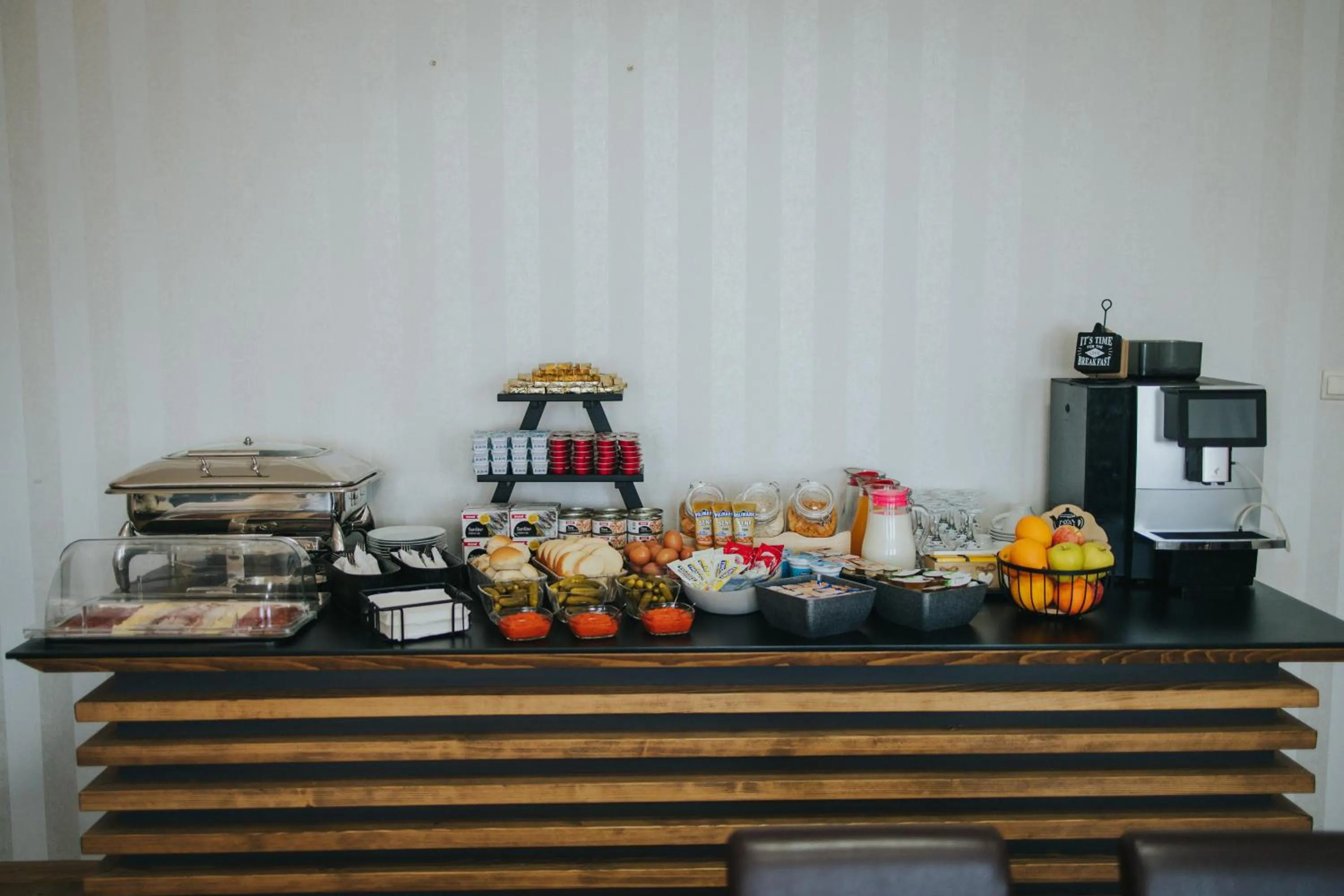 Breakfast in Hotel Brcko Gas Doboj
