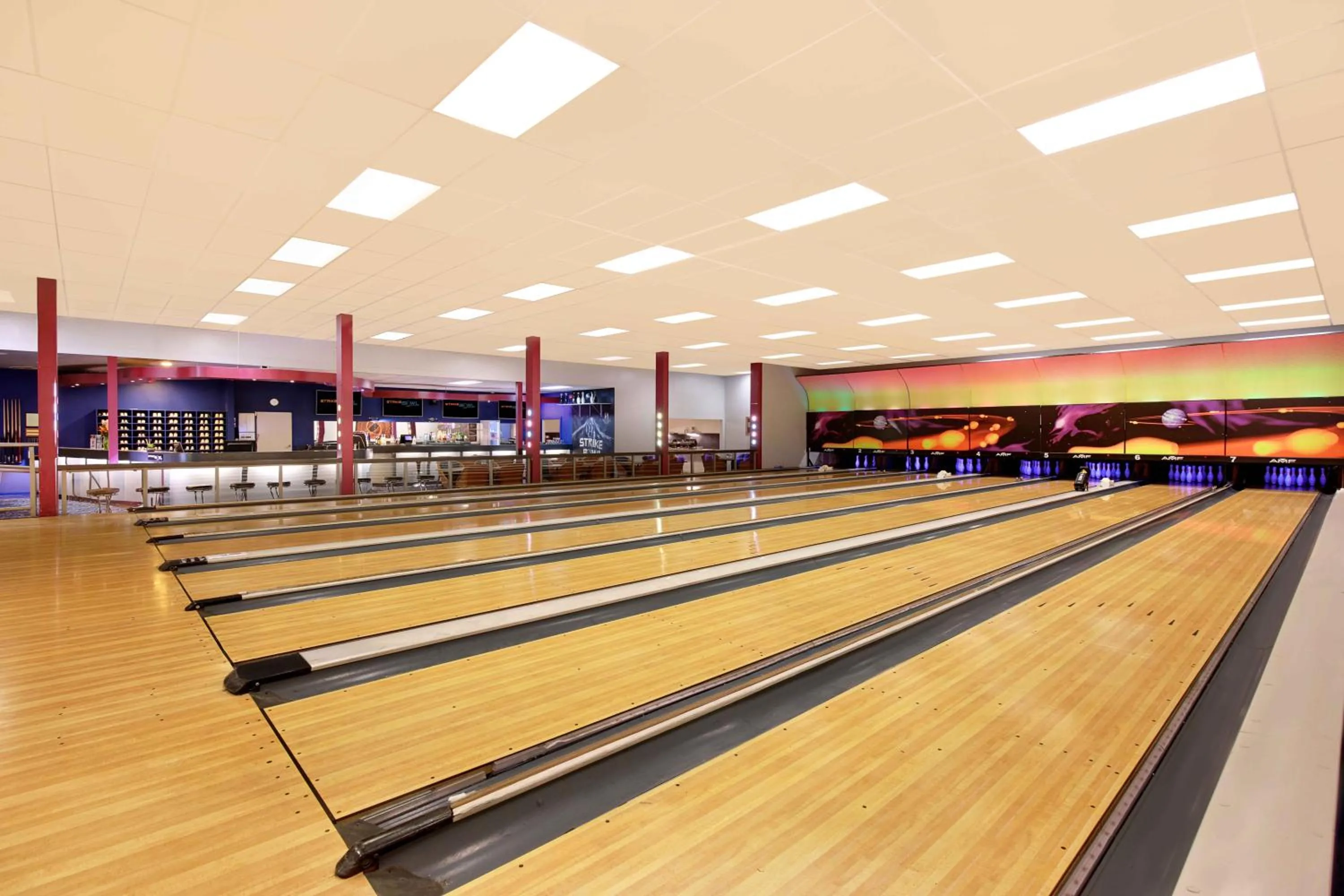Bowling in Swiss-Belvillas Coronet Peak