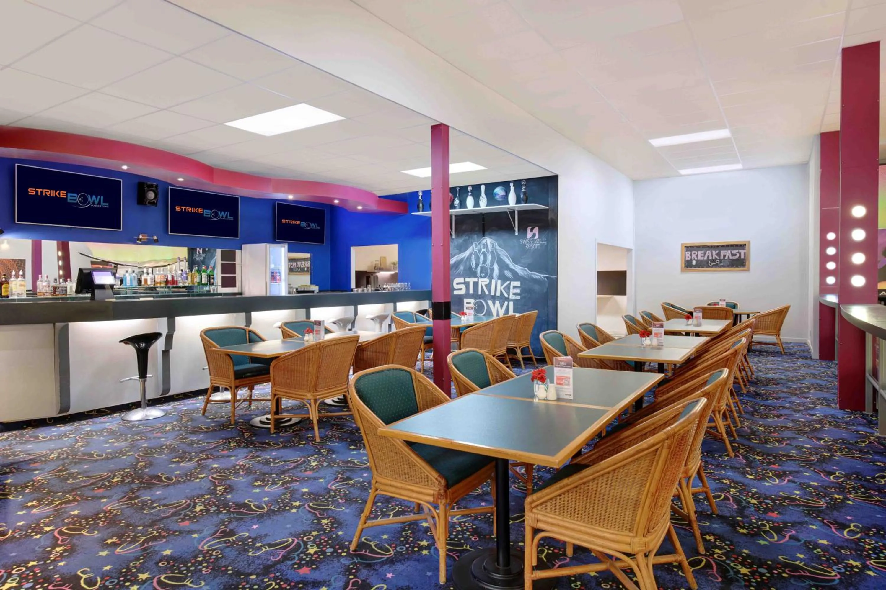 Lounge or bar in Swiss-Belvillas Coronet Peak