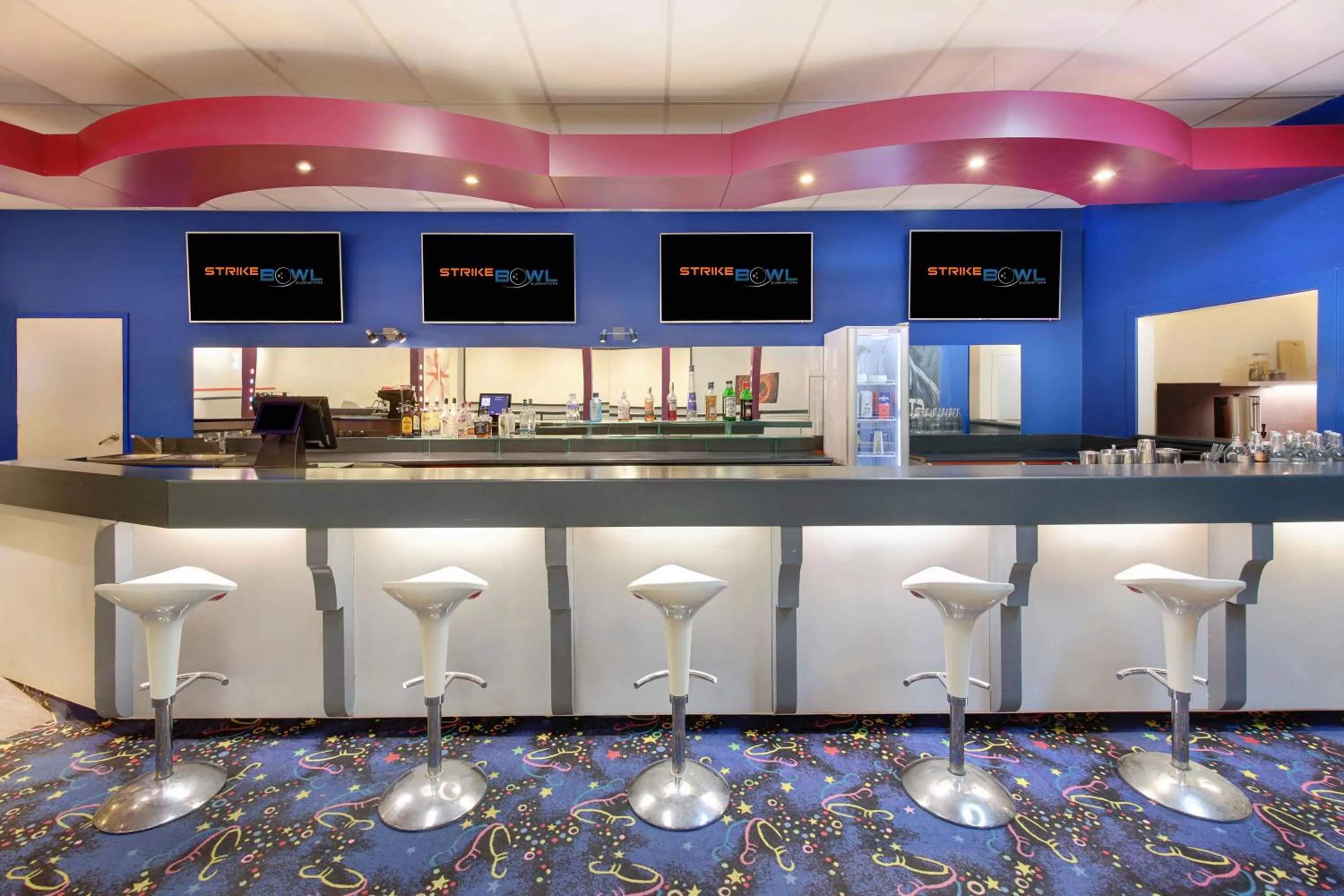 Lounge or bar in Swiss-Belvillas Coronet Peak