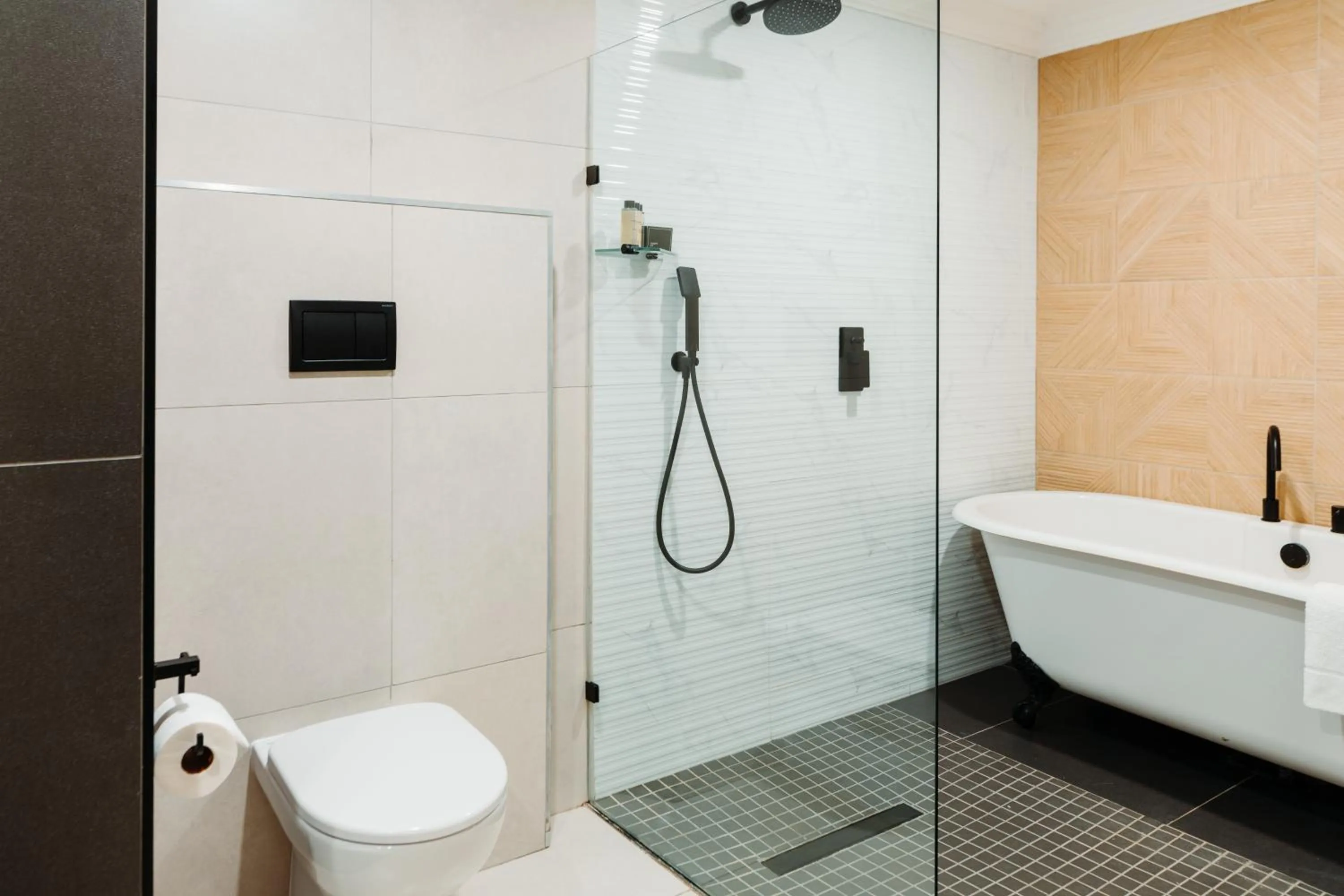 Bathroom in Emerald Resort & Casino