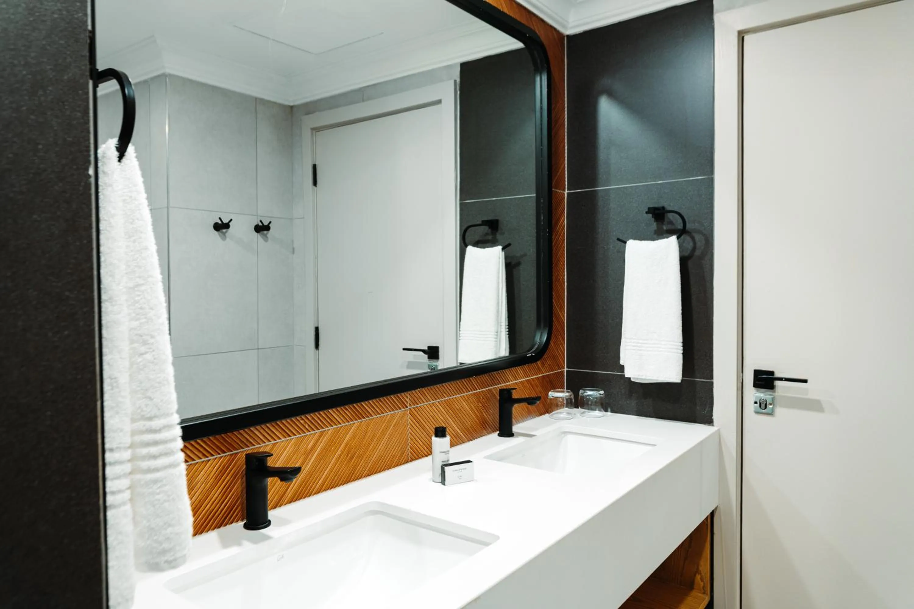 Bathroom in Emerald Resort & Casino