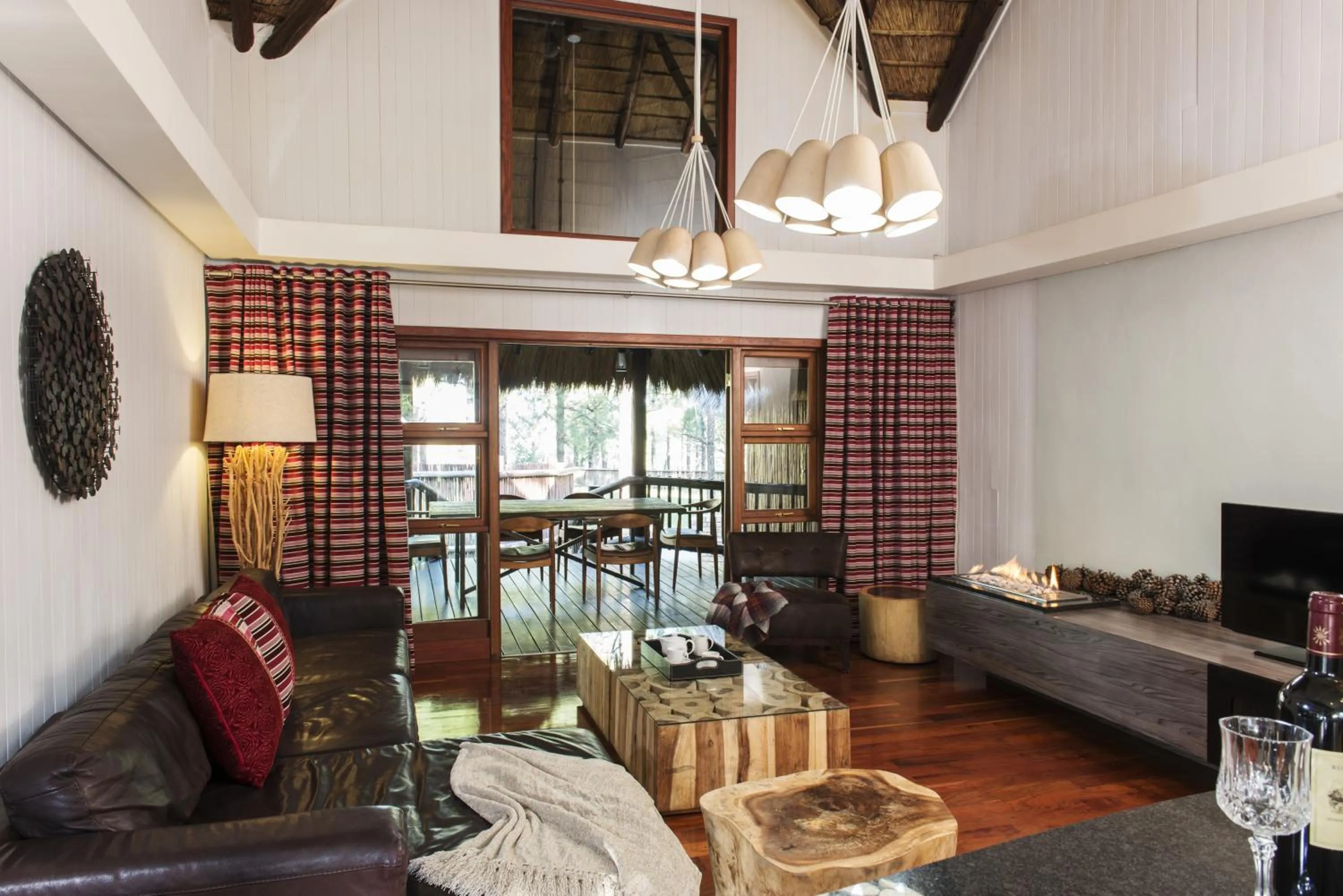 Living room in Emerald Resort & Casino