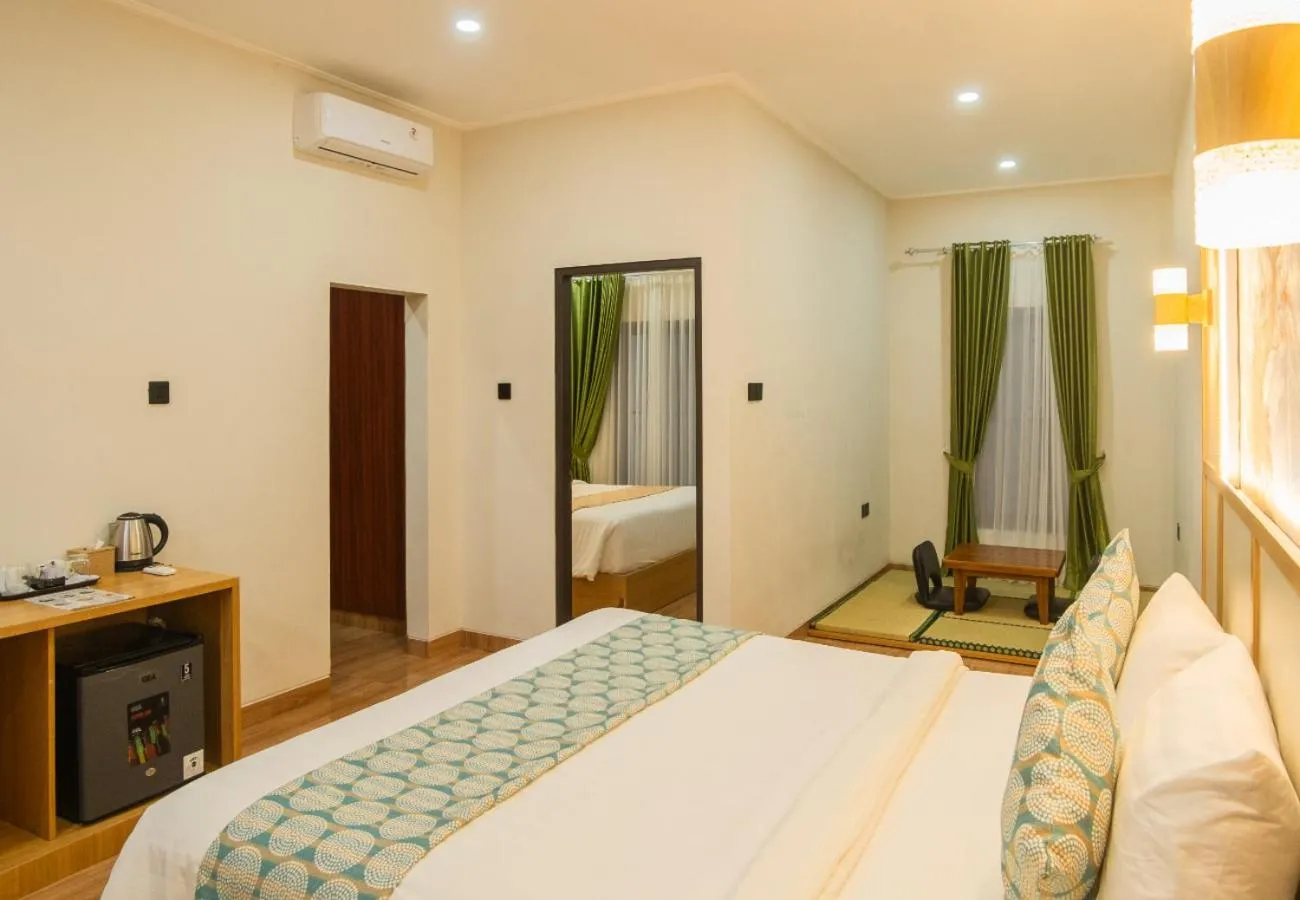 Bedroom, Bed in Samurai Hotel Sanur