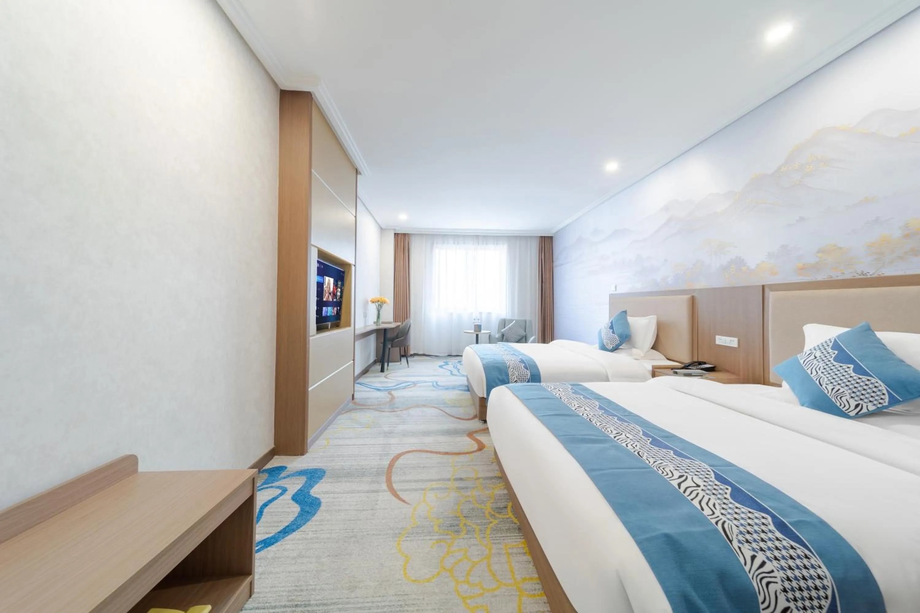 Bed in Days Inn Xi'an City Center