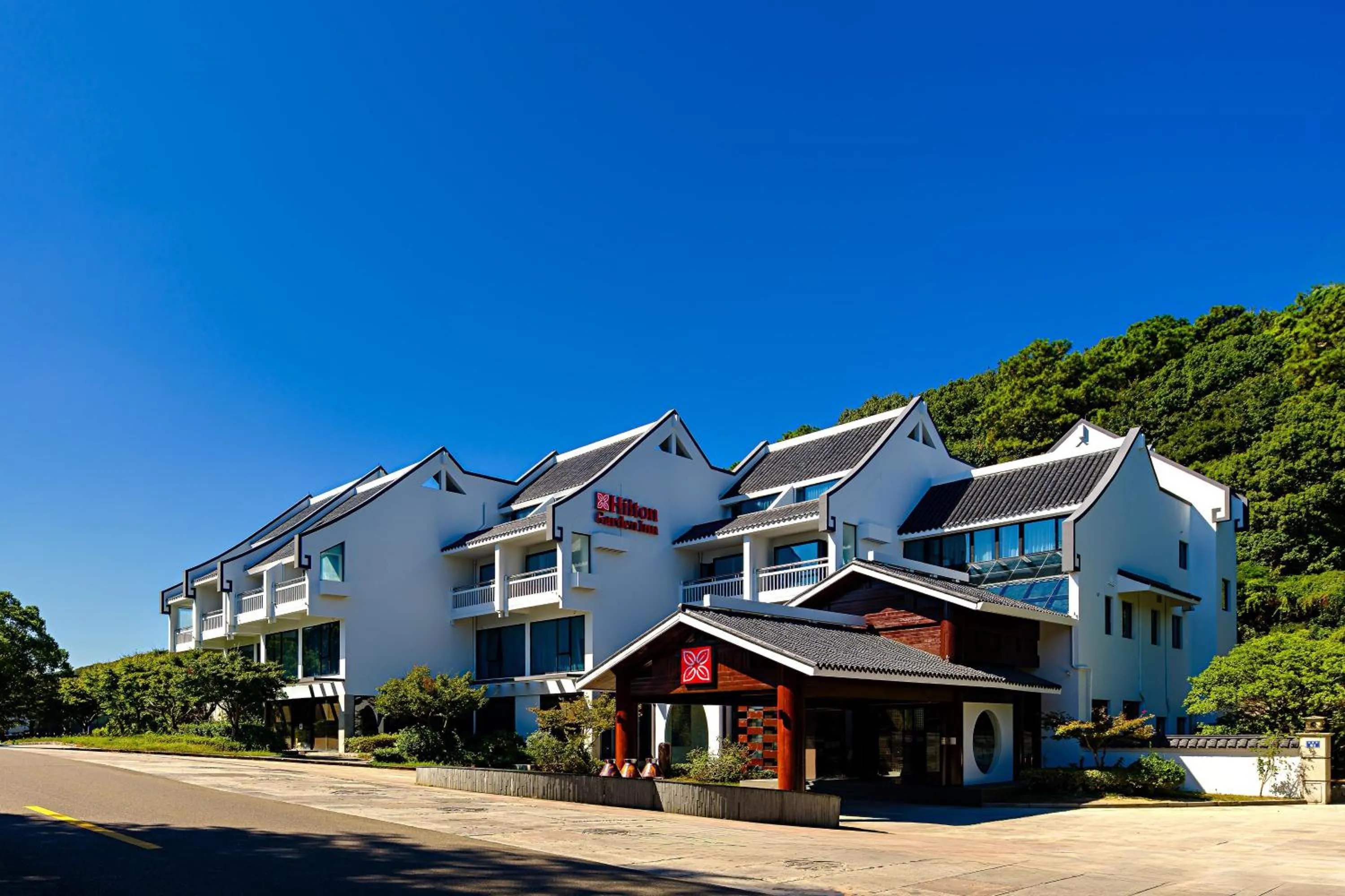 Property building in Hilton Garden Inn Zhoushan Mount Putuo