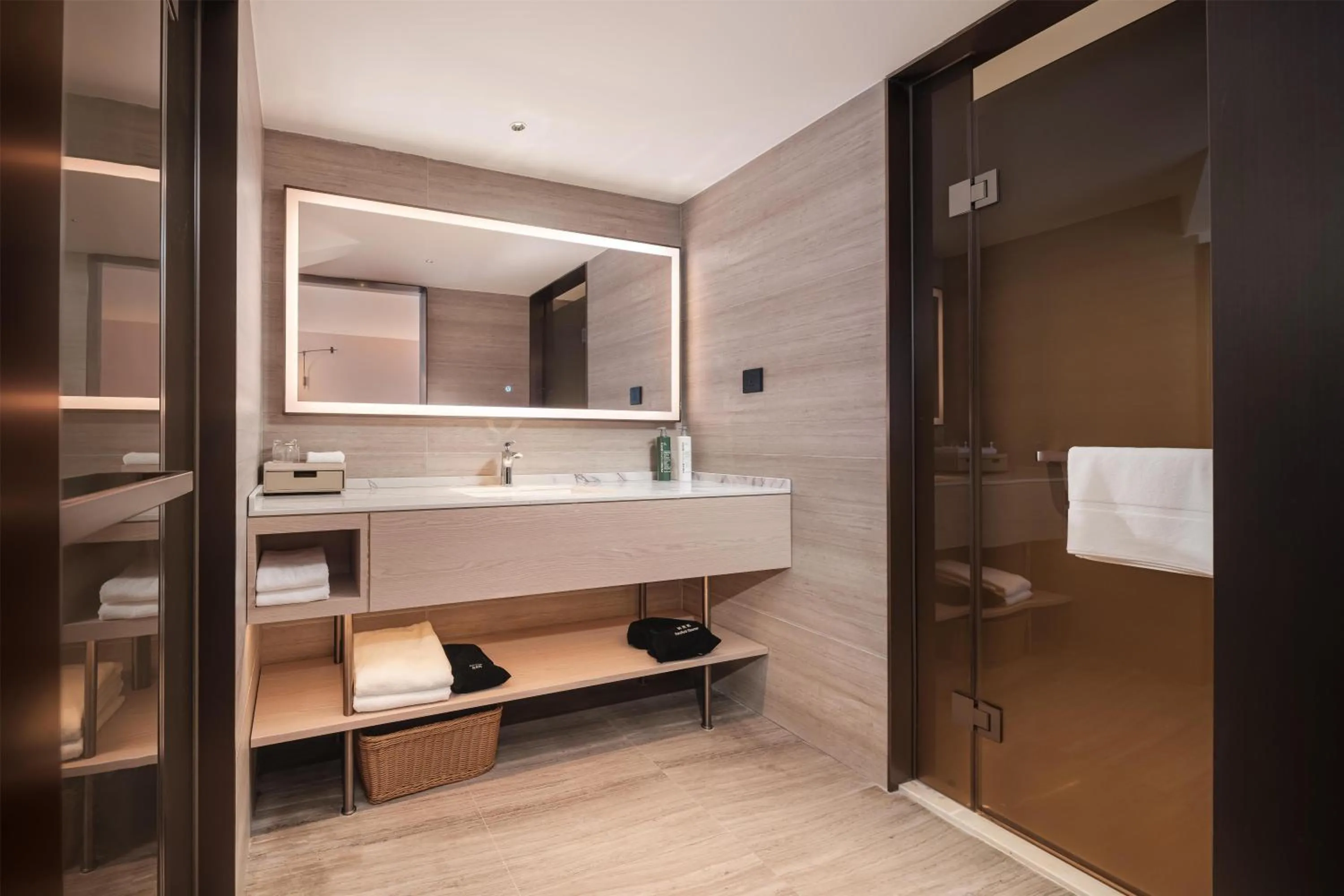 Bathroom in Hilton Garden Inn Zhoushan Mount Putuo