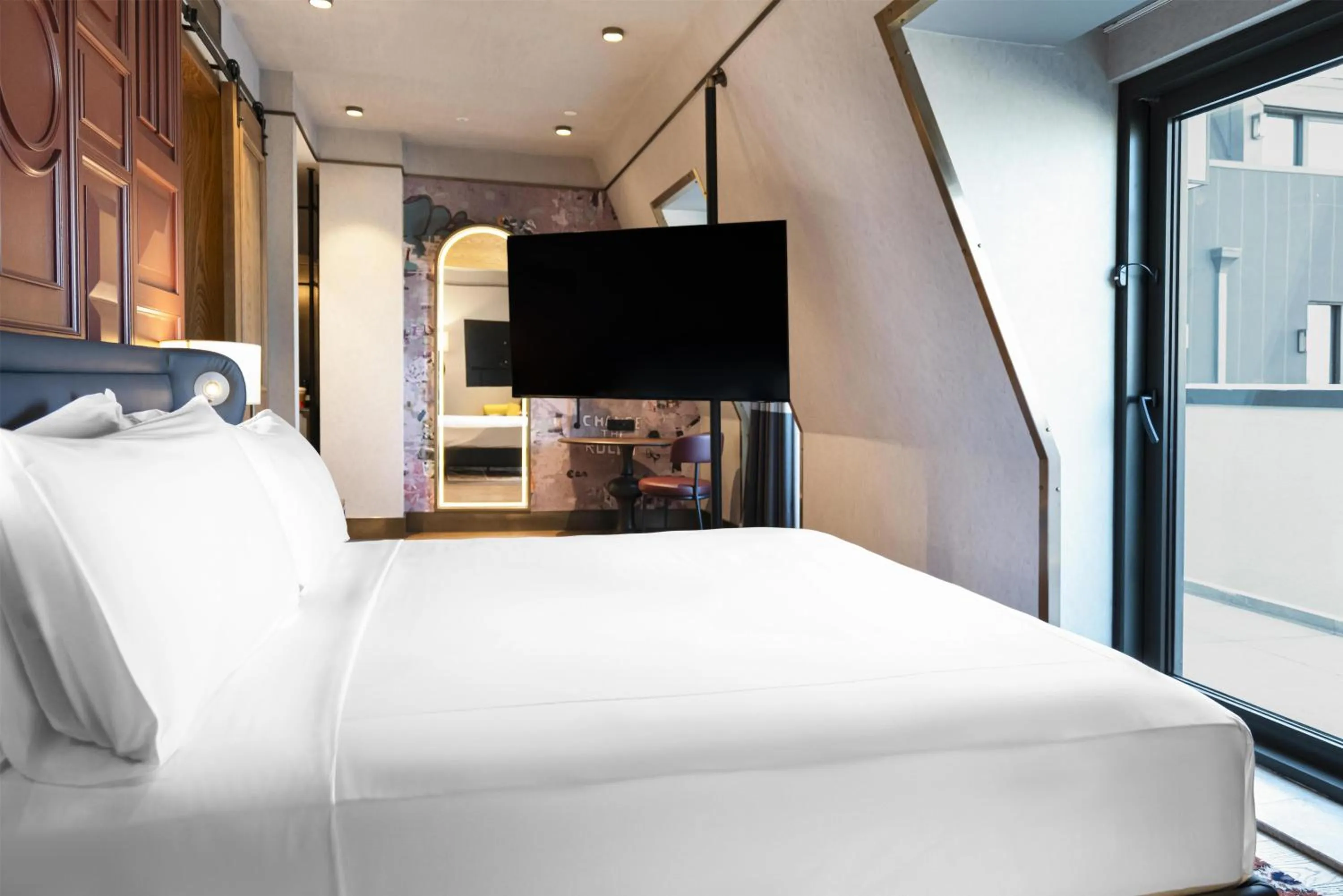 Bed in Canopy By Hilton Istanbul Taksim