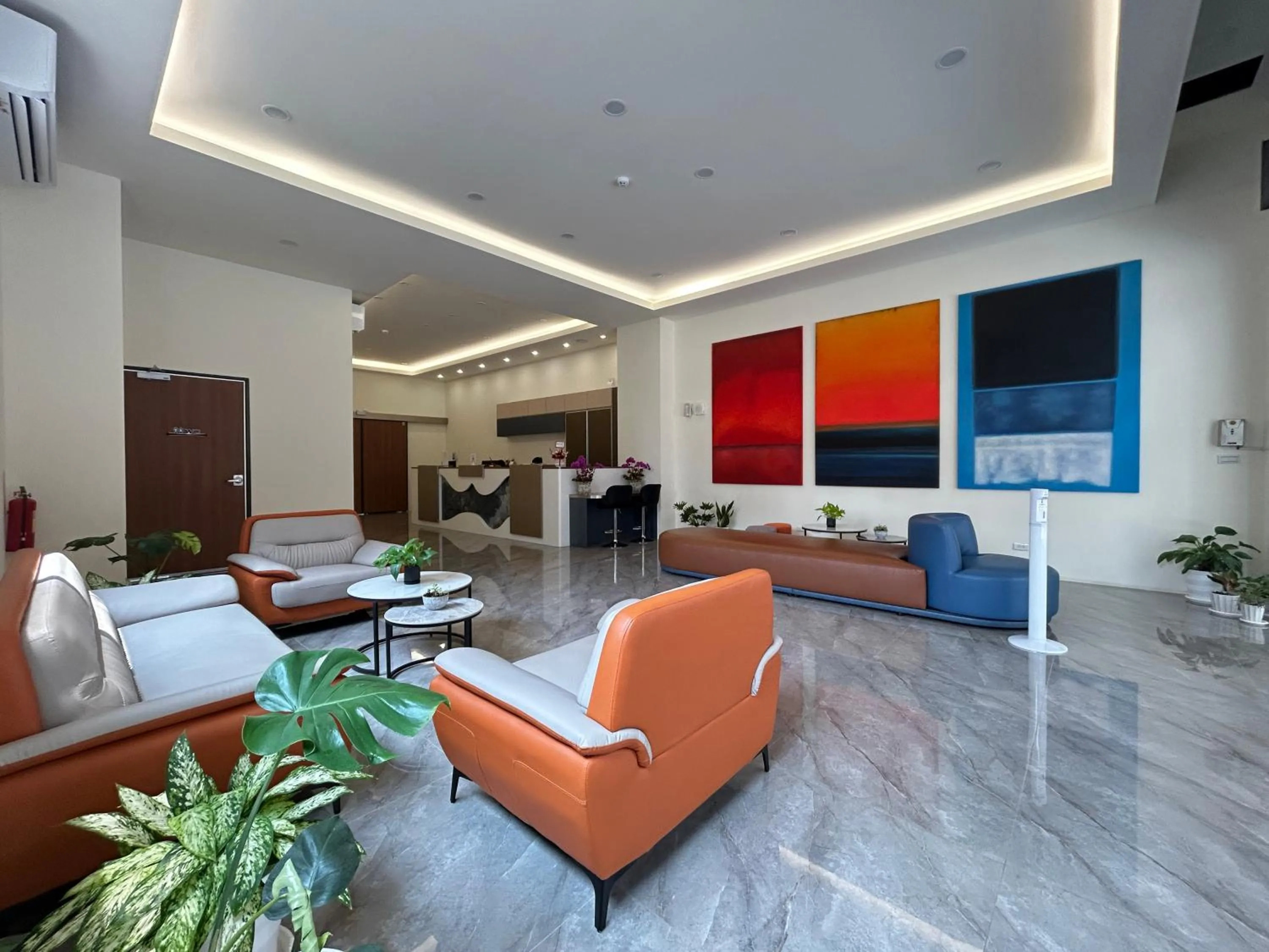 Property building in Water Woods Inn