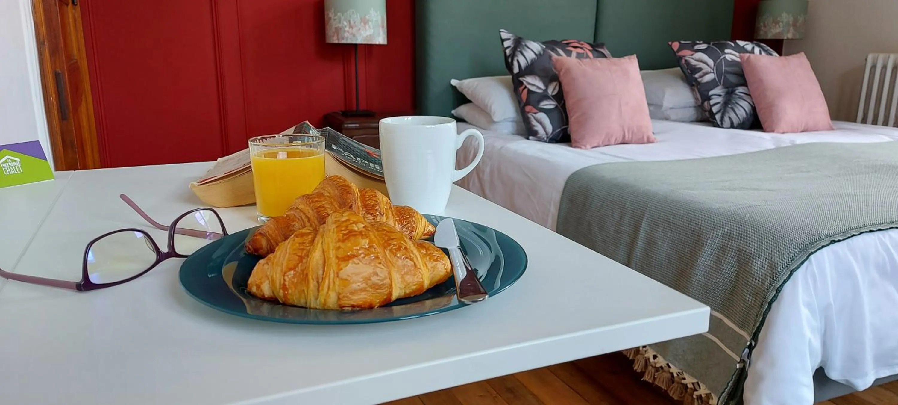 Bedroom, Bed in Villa Gracieuse