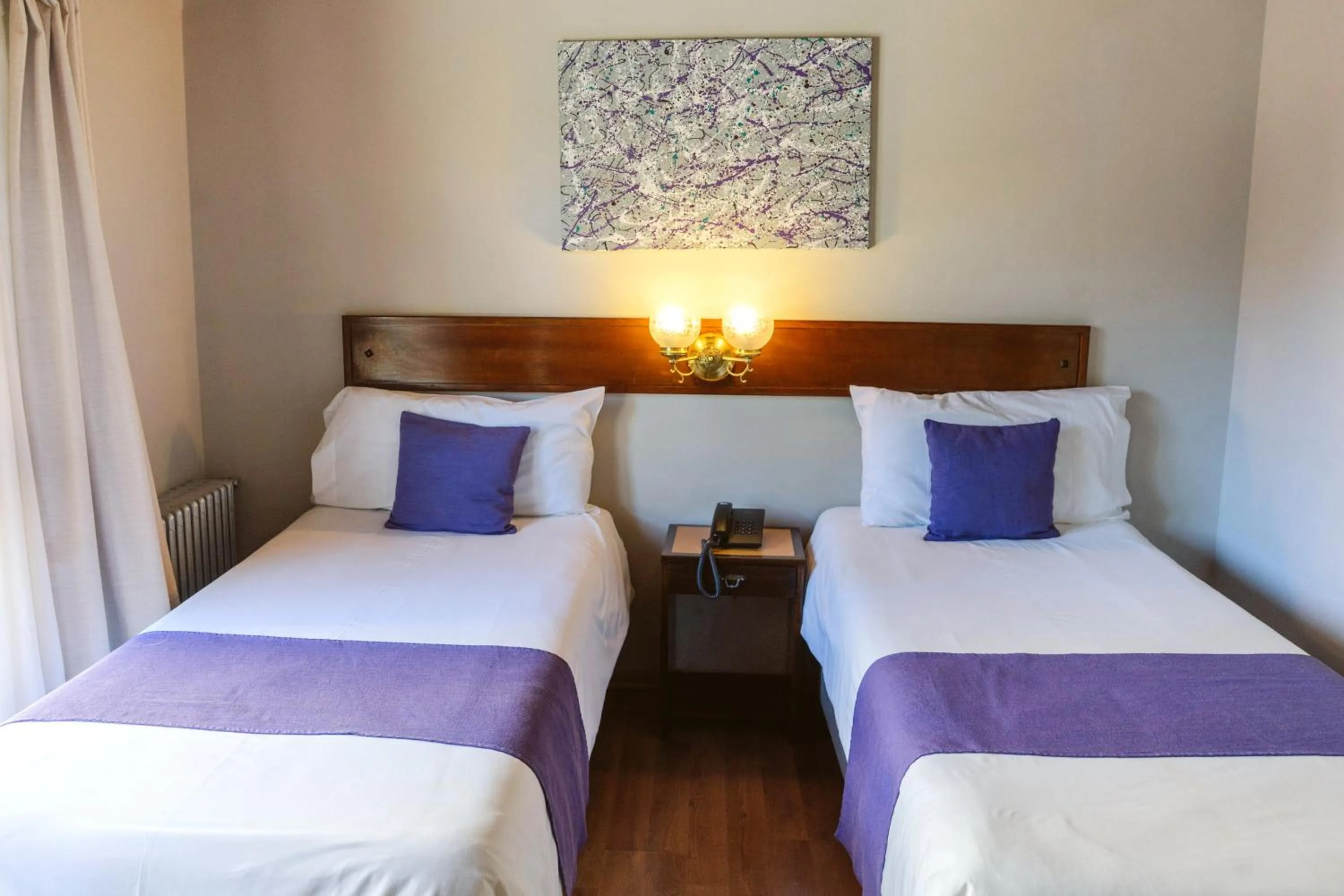 Bed in Hotel Concorde