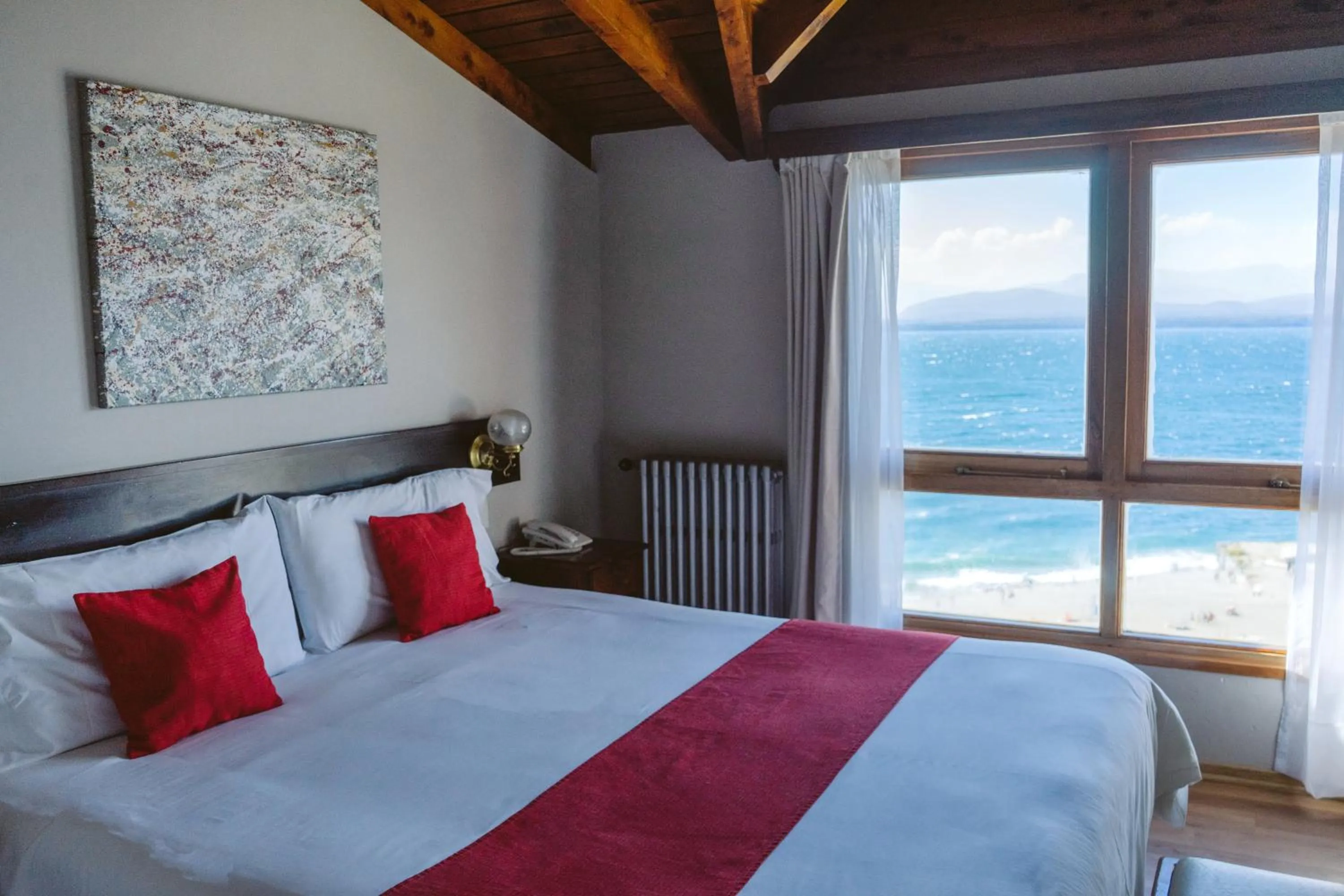 Bed in Hotel Concorde