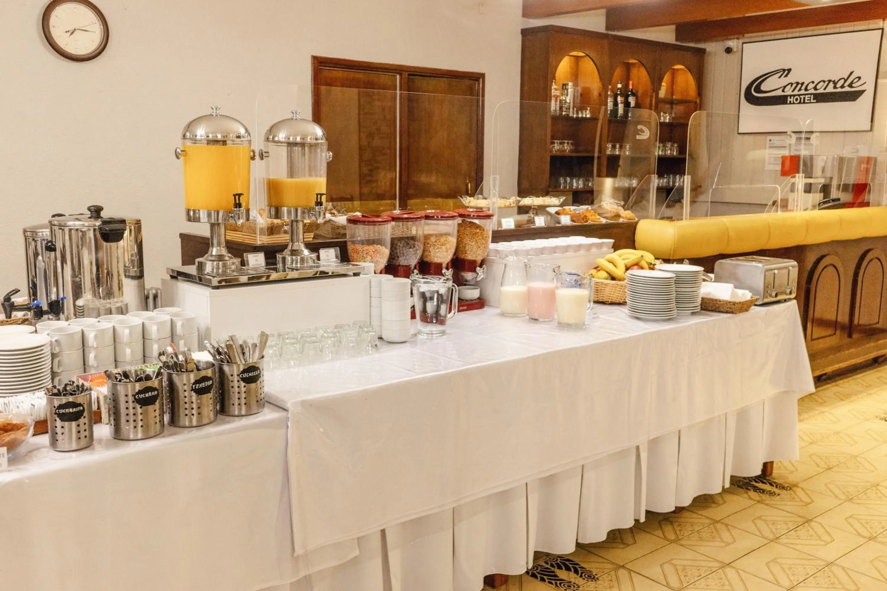 Breakfast in Hotel Concorde