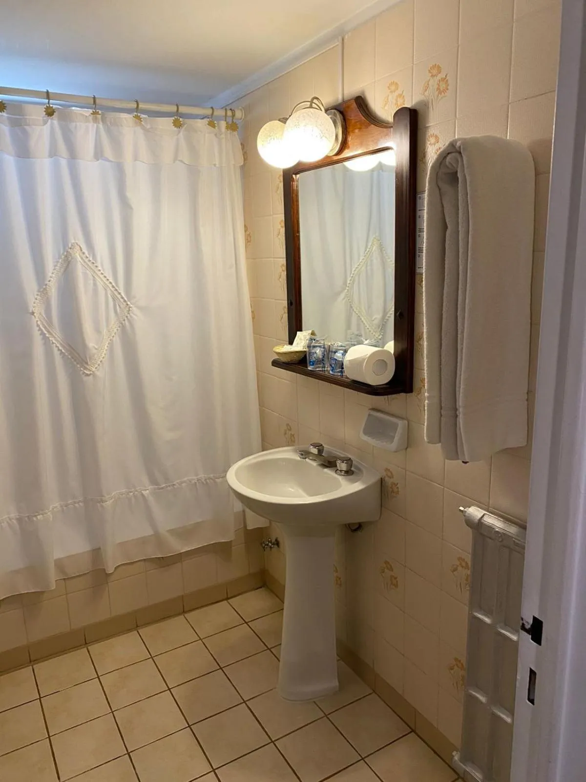 Bathroom in Hotel Concorde