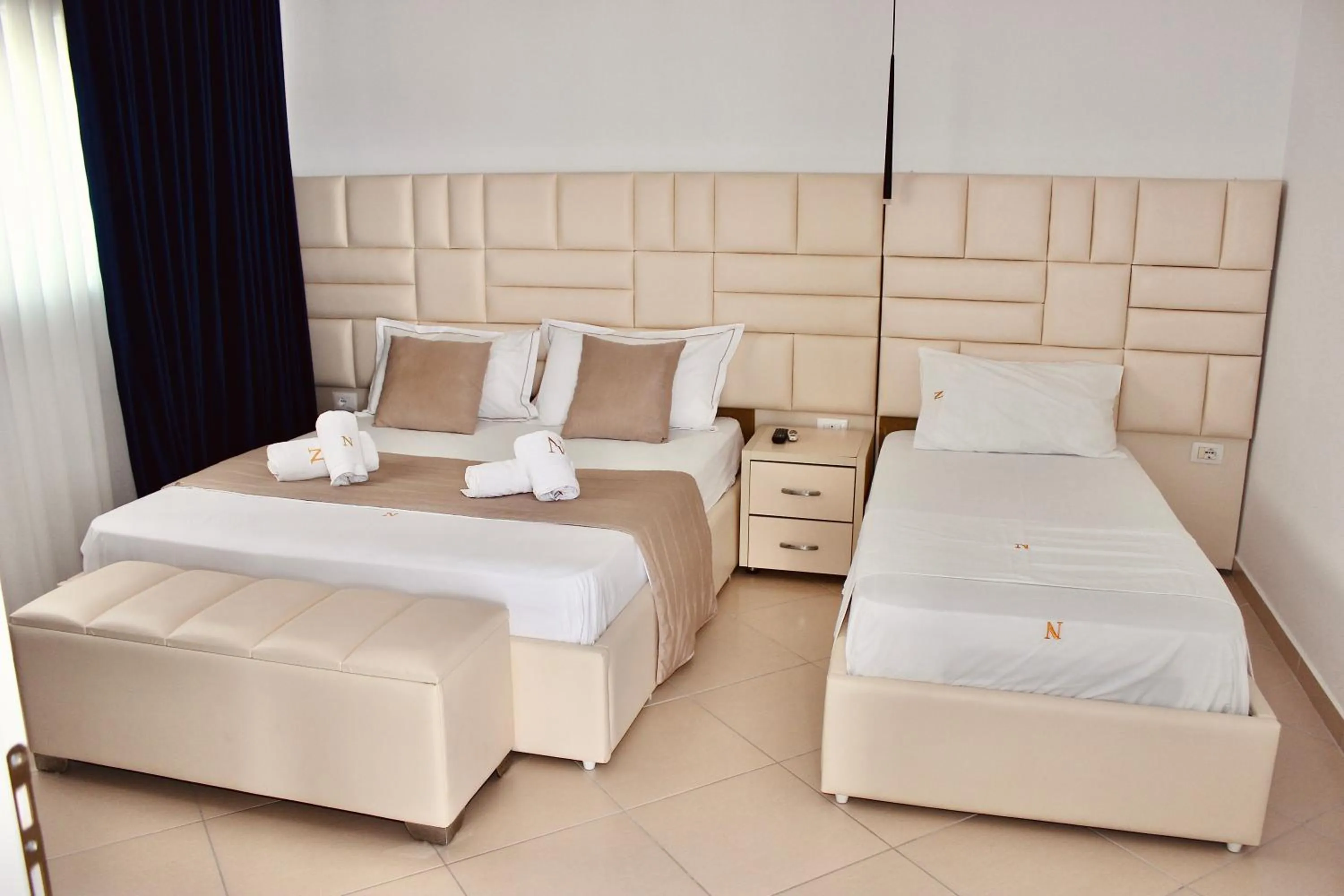 Bedroom, Bed in Qeparo Napolon Complex