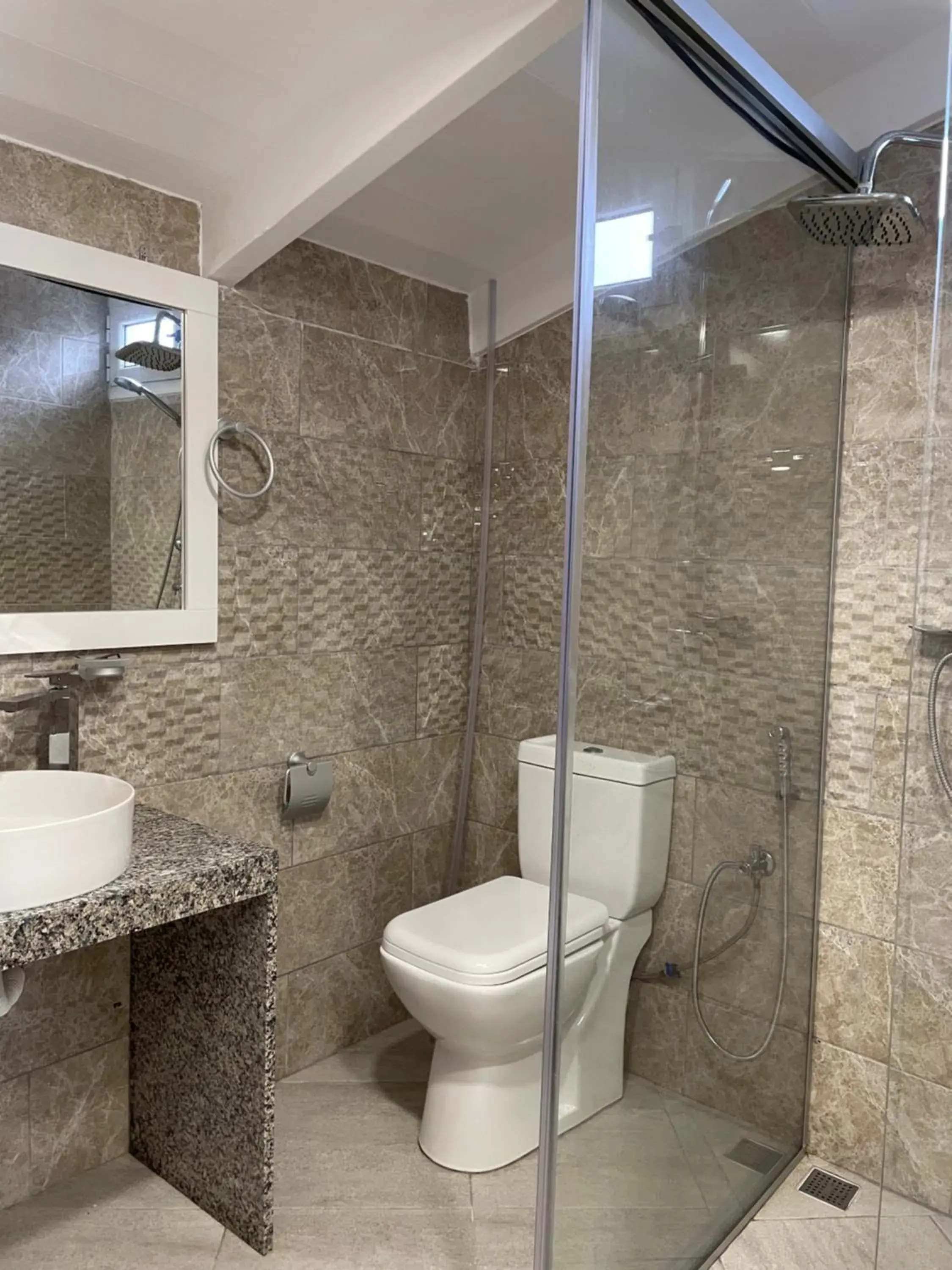 Two-Bedroom Apartment in Qeparo Napolon Complex Two-Bedroom Apartment in Qeparo Napolon Complex