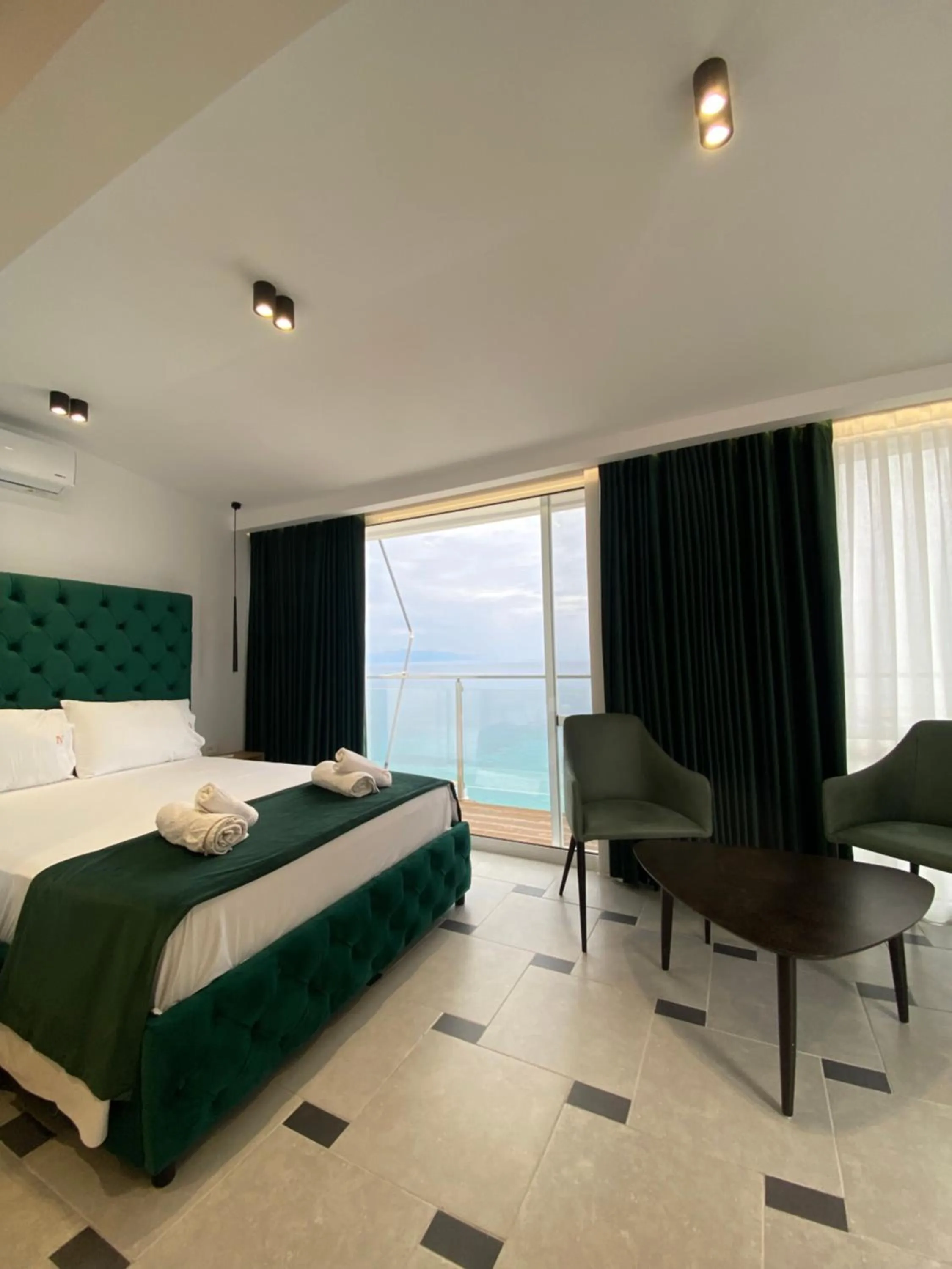 Bedroom, Bed in Qeparo Napolon Complex