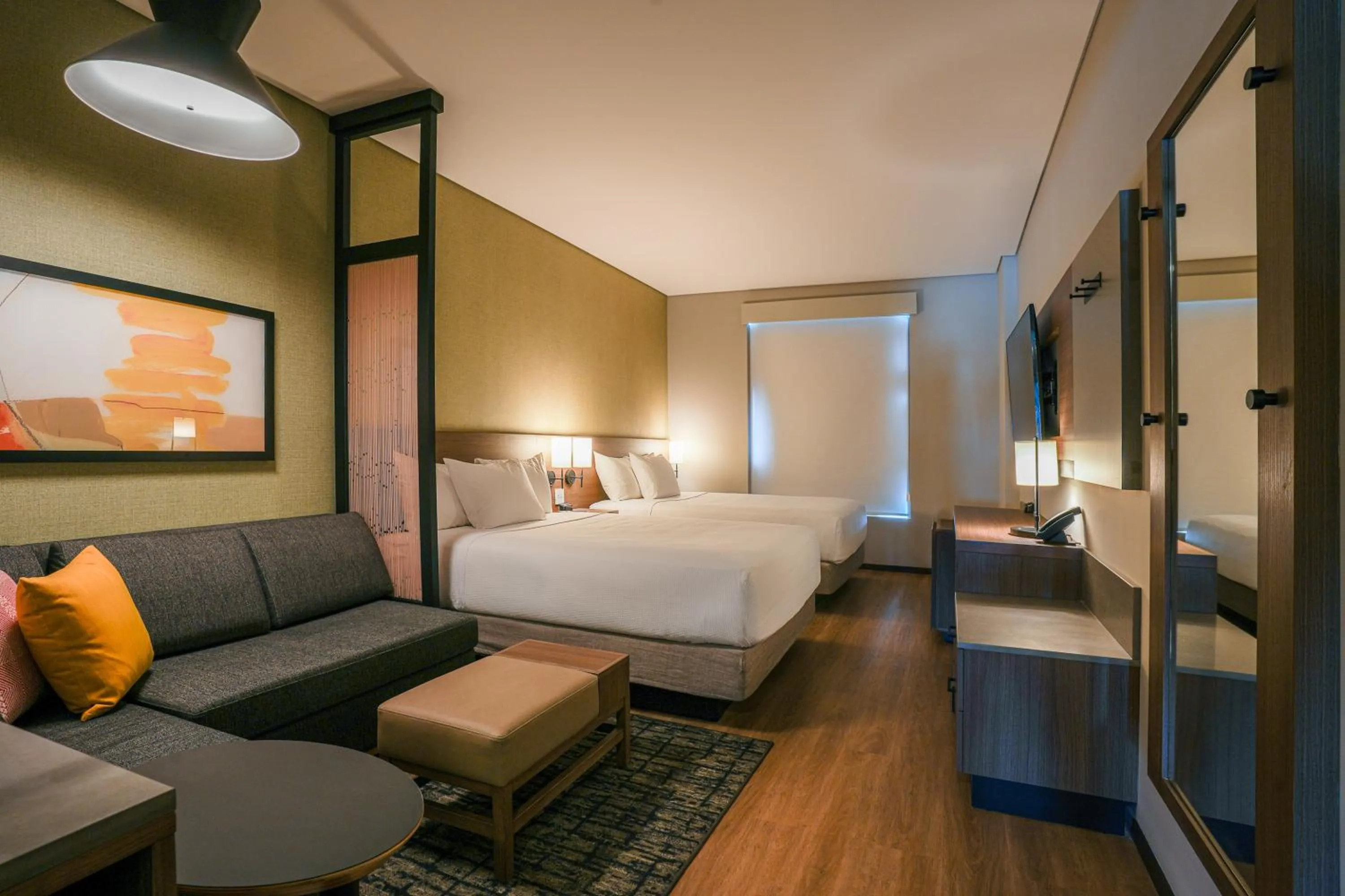 Photo of the whole room, Bed in Hyatt Place Merida/ Via Montejo