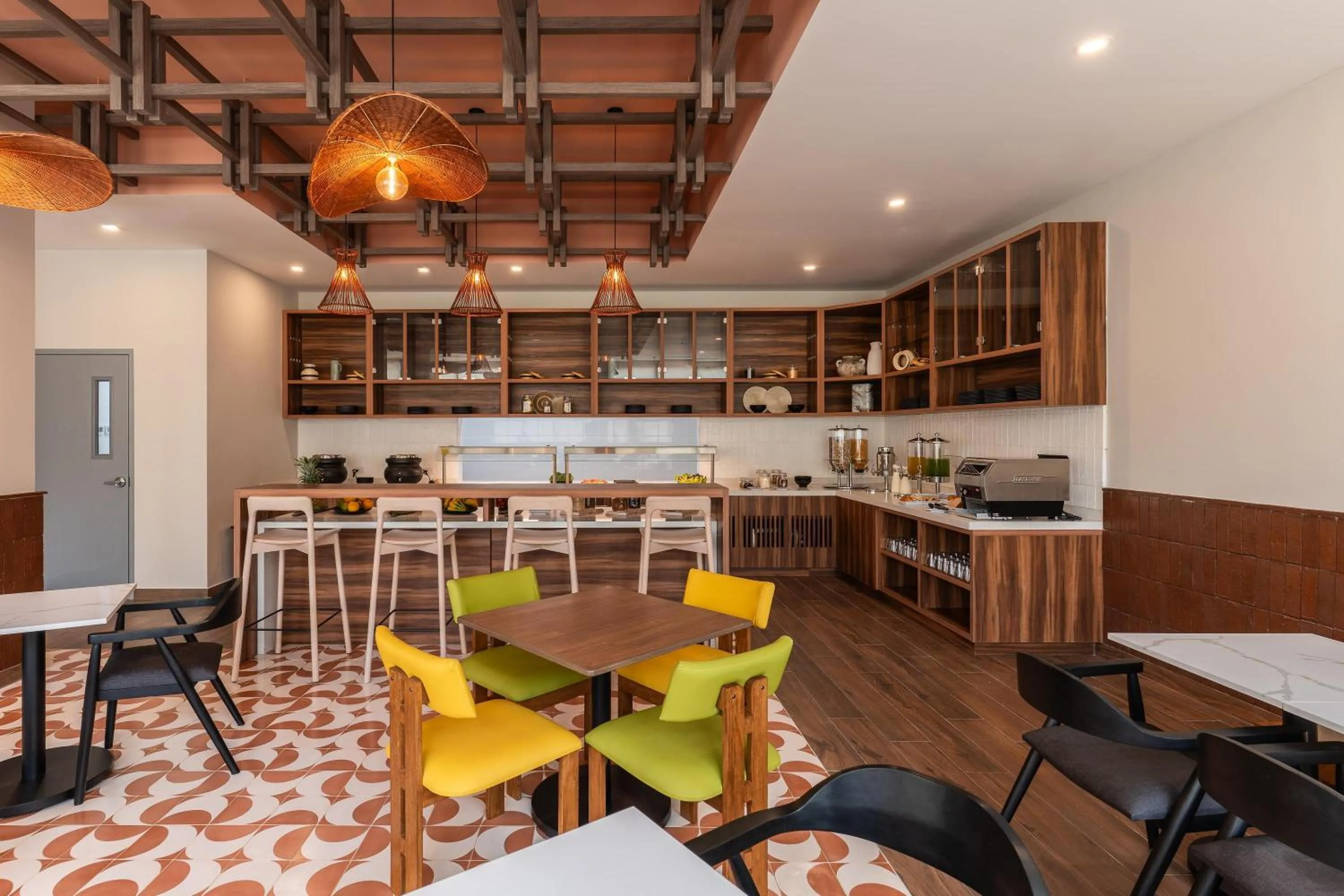 Restaurant/places to eat in Hyatt Place Merida/ Via Montejo