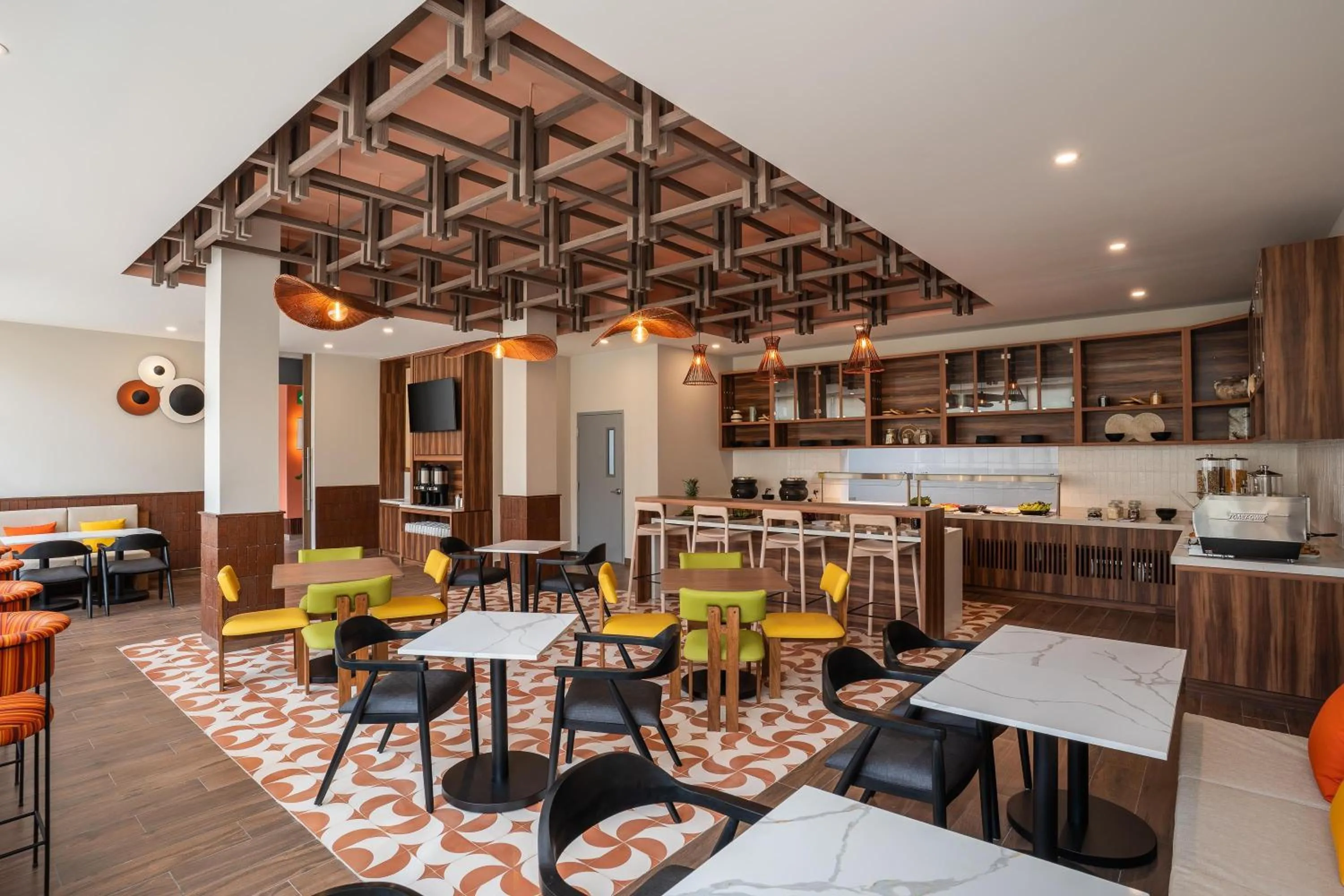 Restaurant/places to eat in Hyatt Place Merida/ Via Montejo