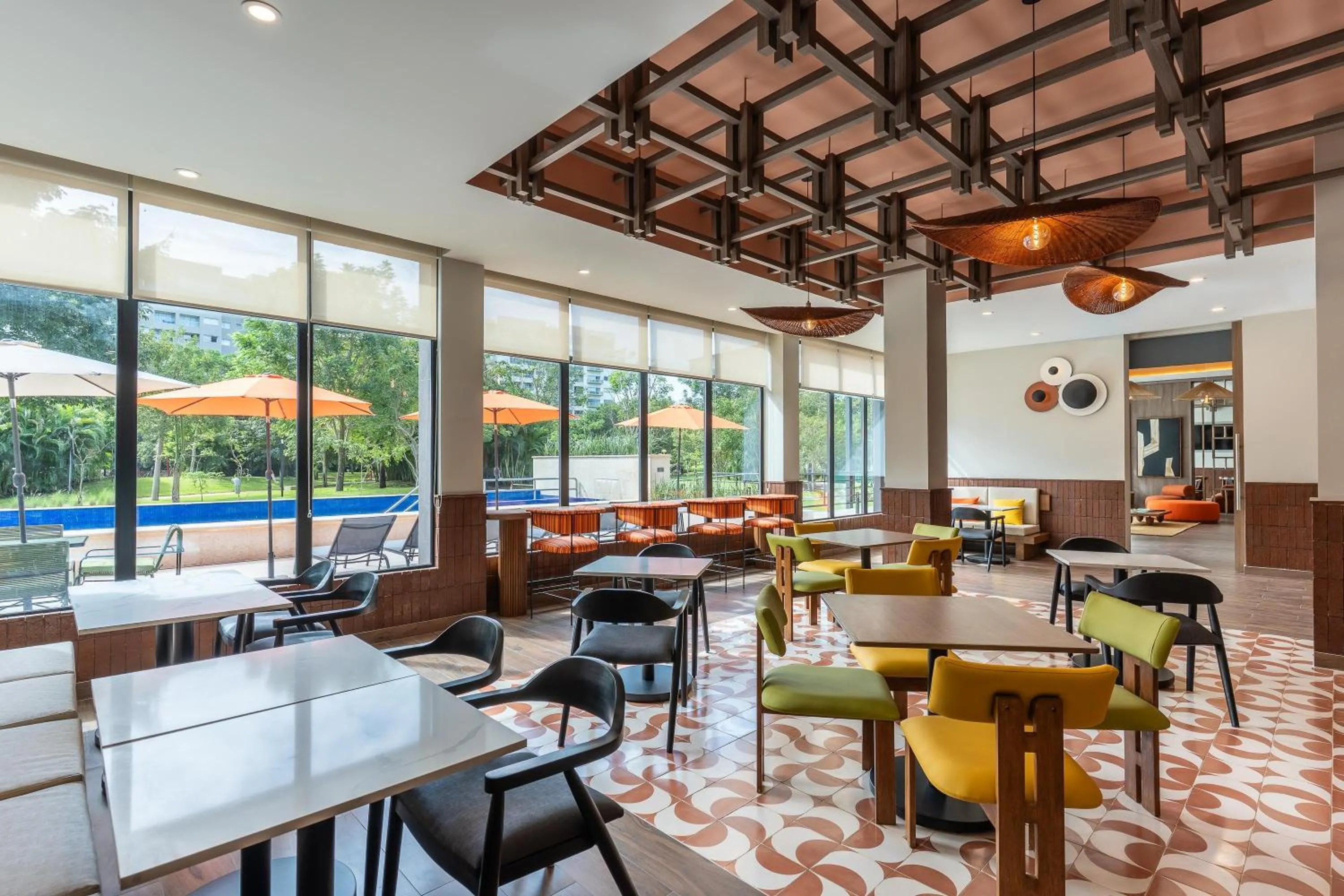 Restaurant/places to eat in Hyatt Place Merida/ Via Montejo