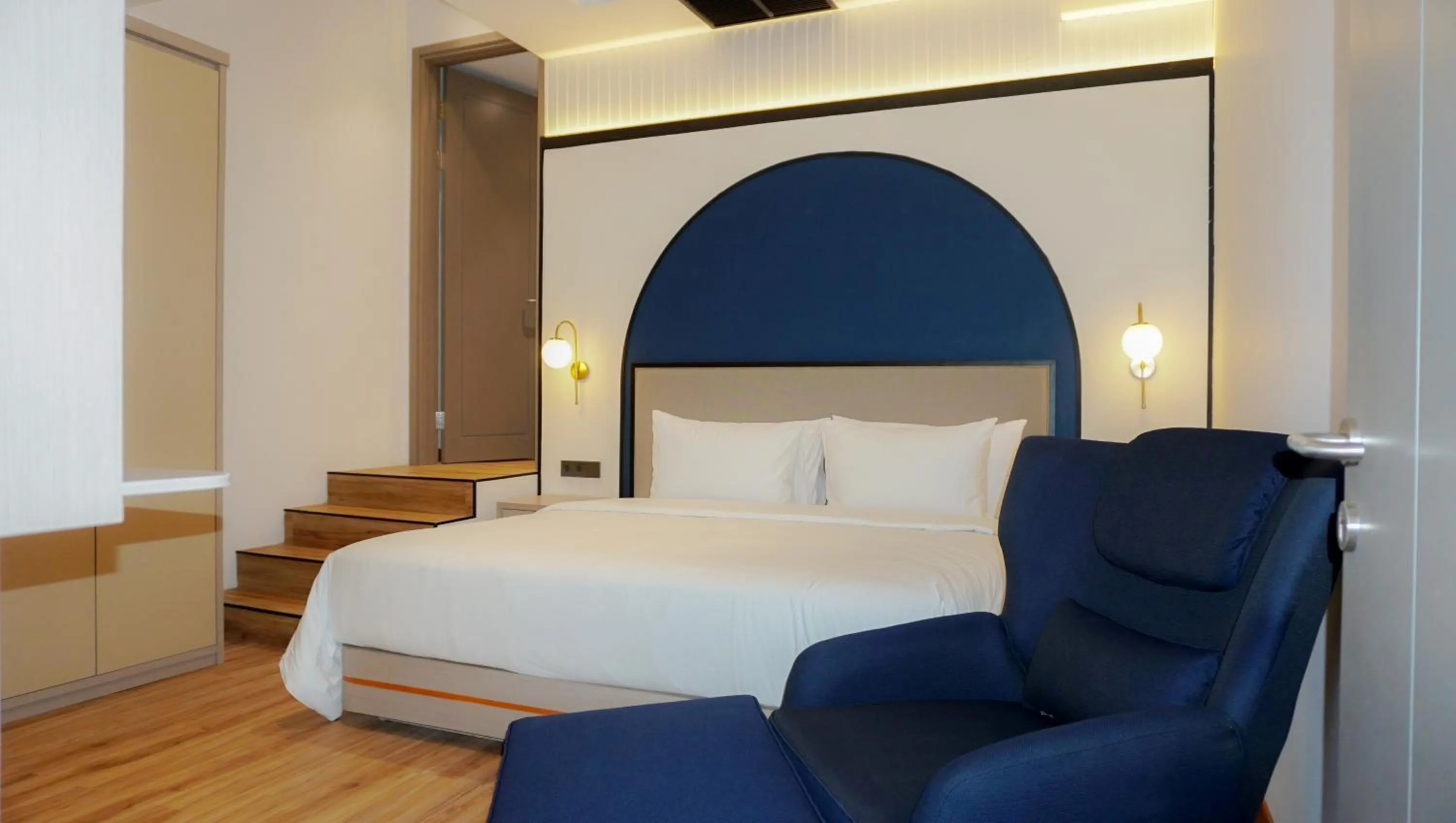 Bed in Nusatu by ARTOTEL - Semarang