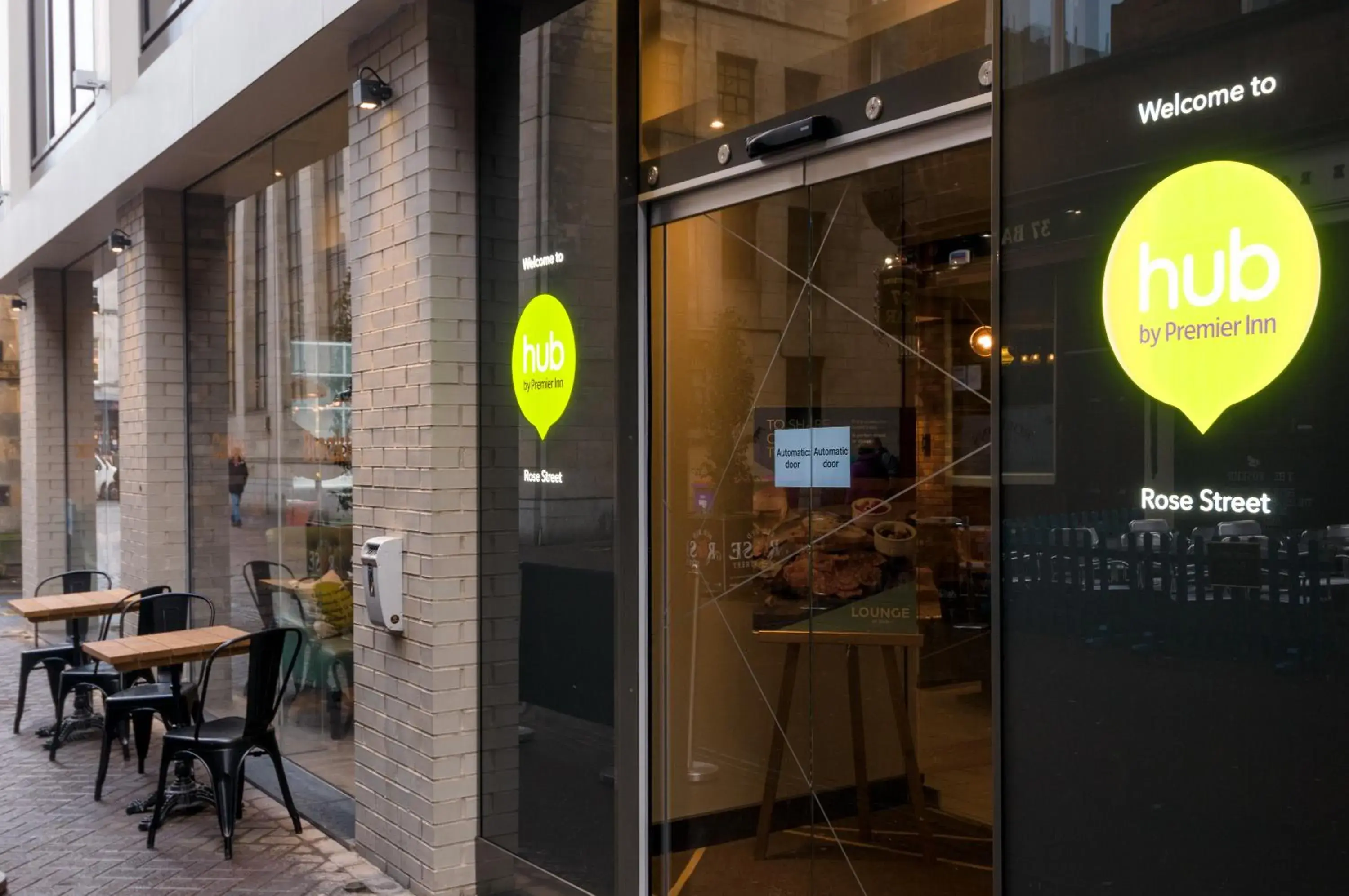 Property building in hub Edinburgh City Centre - Rose Street Property building in hub Edinburgh City Centre - Rose Street