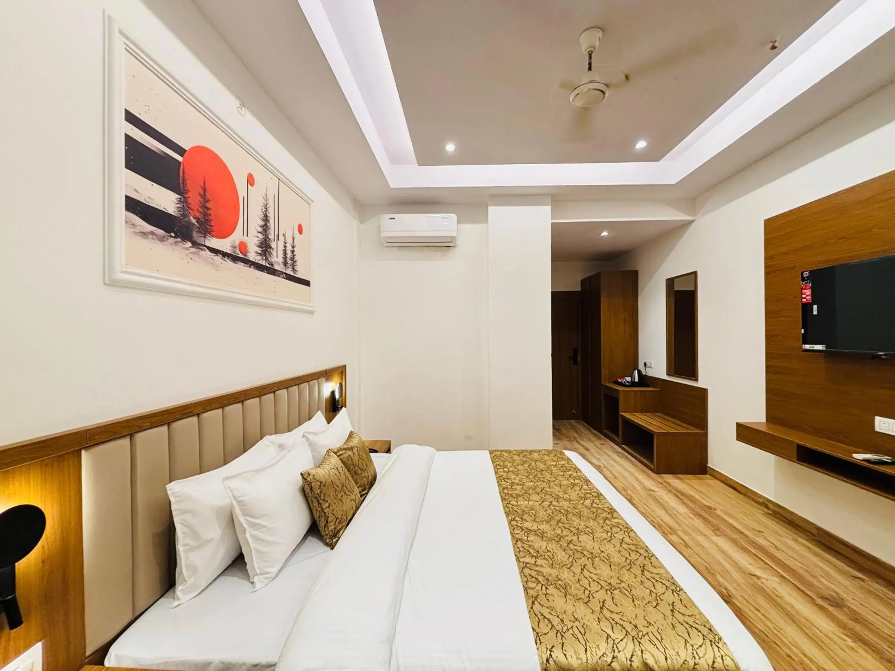 King Room in Arth Suites Lucknow Gomti Nagar King Room in Arth Suites Lucknow Gomti Nagar